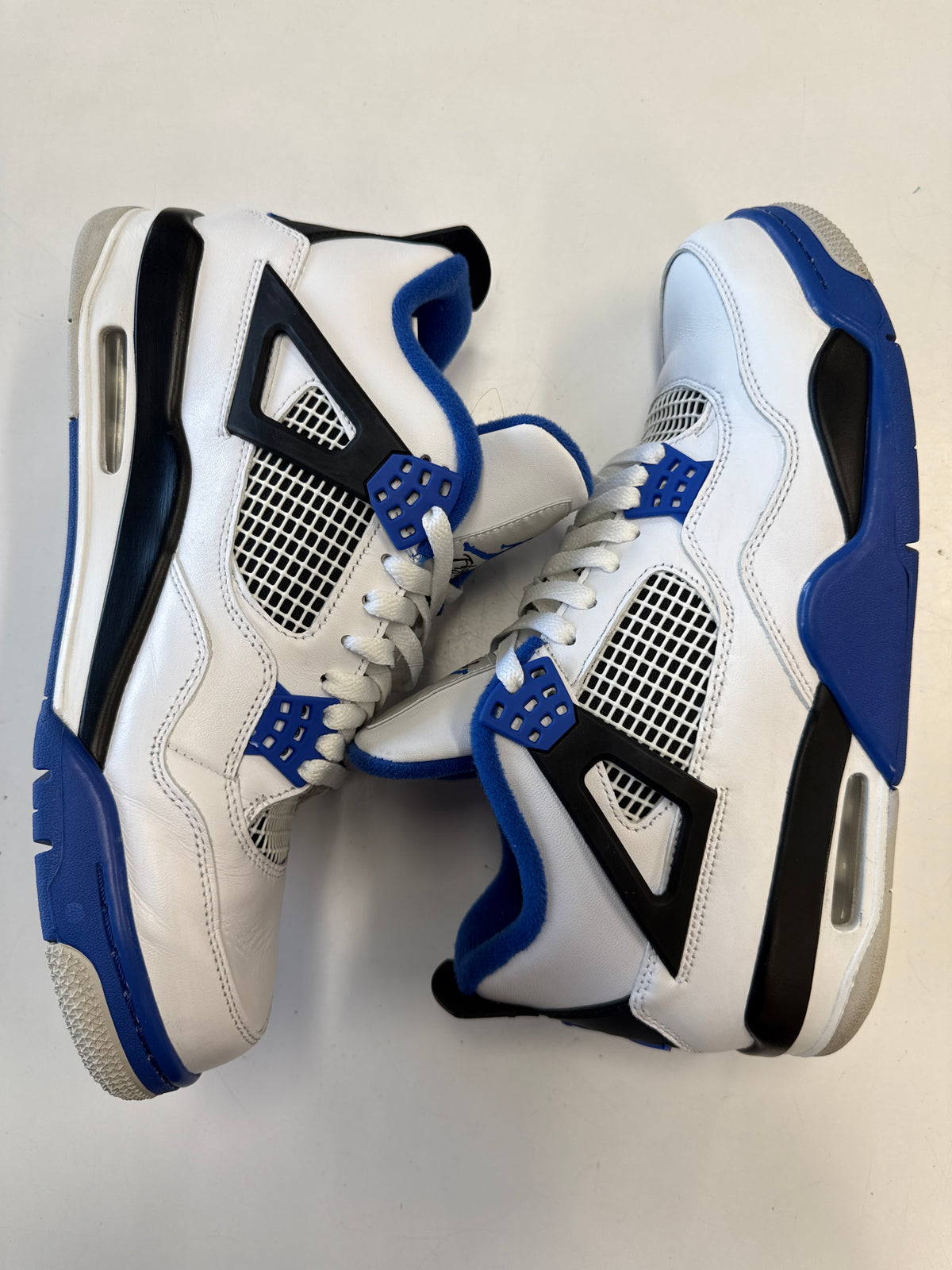 AIR JORDAN 4 MOTORSPORTS 2017 - SIZE 10.5 (WORN)