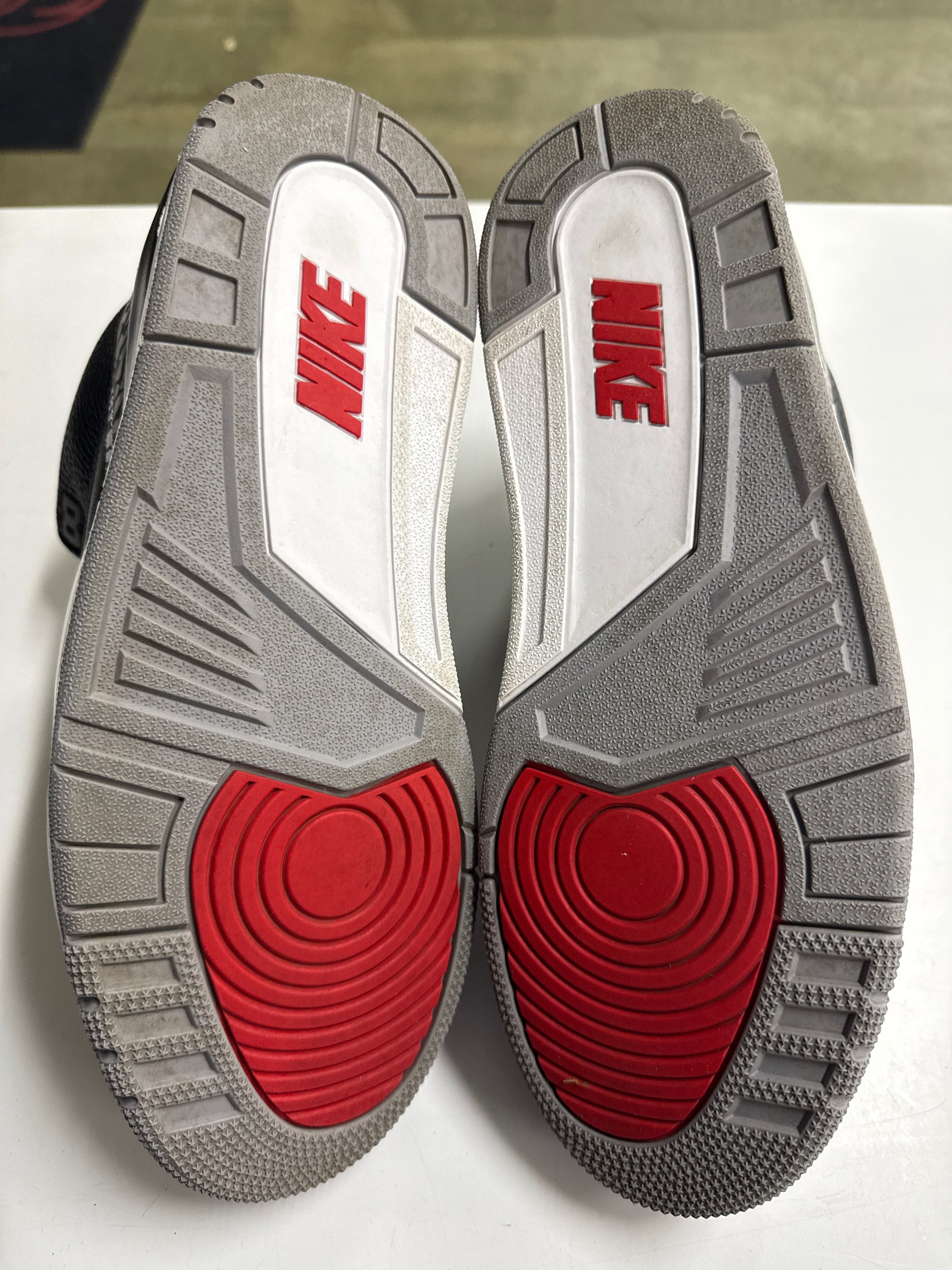 AIR JORDAN 3 BLACK CEMENT 2018 - SIZE 12 (WORN)