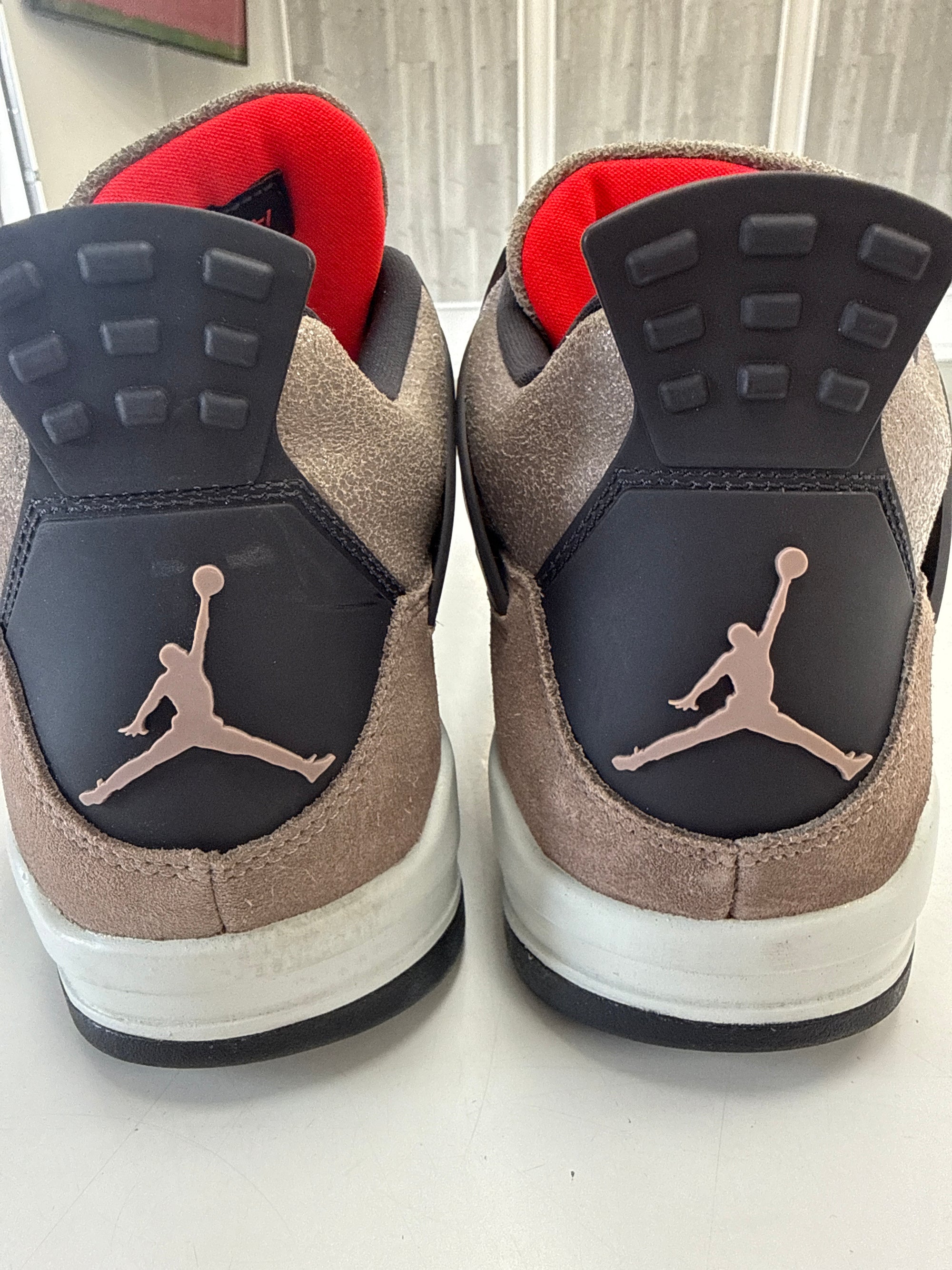 AIR JORDAN 4 TAUPE HAZE - SIZE 11 (WORN)