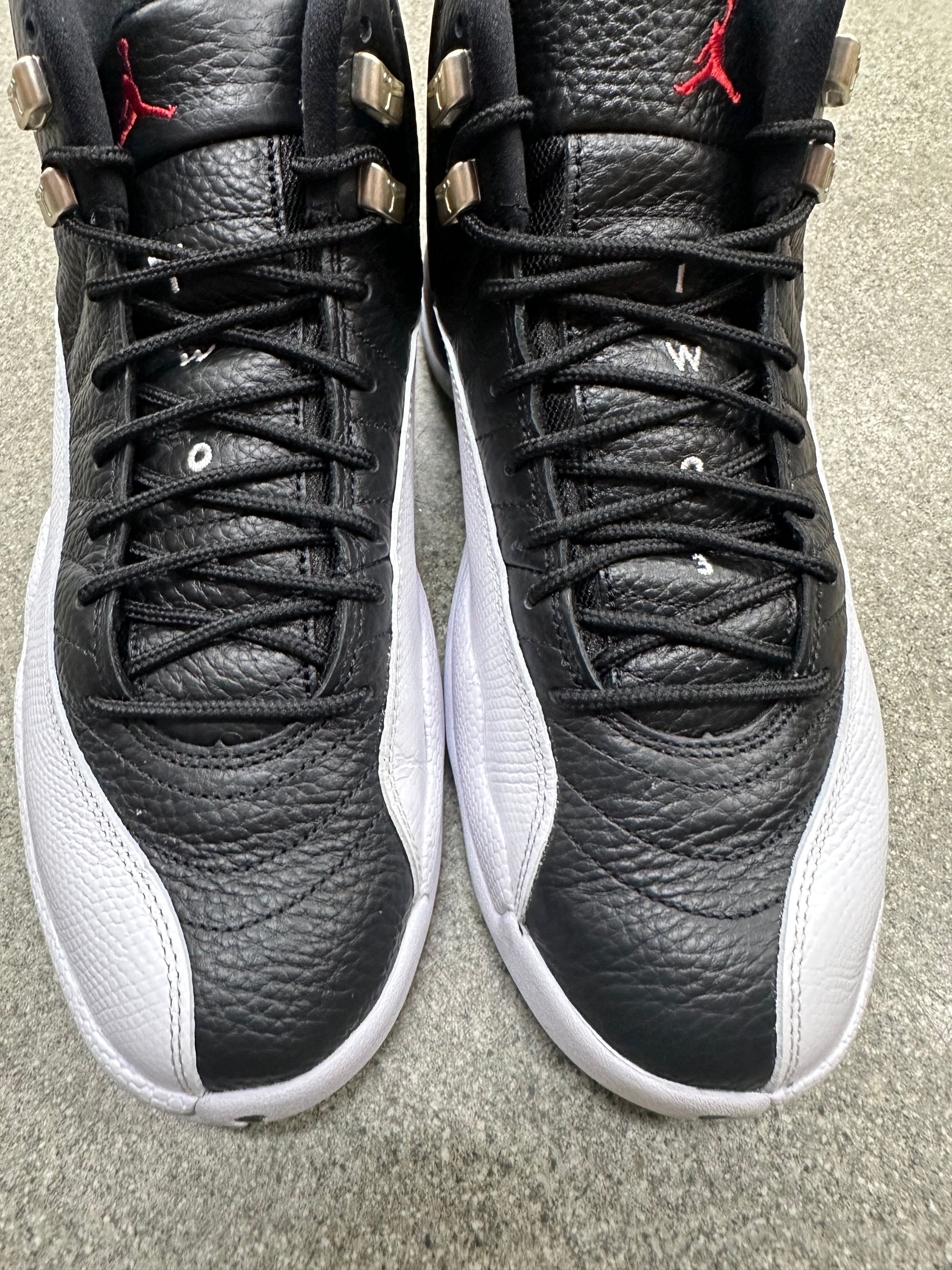 AIR JORDAN 12 PLAYOFFS - SIZE 10.5 (WORN)