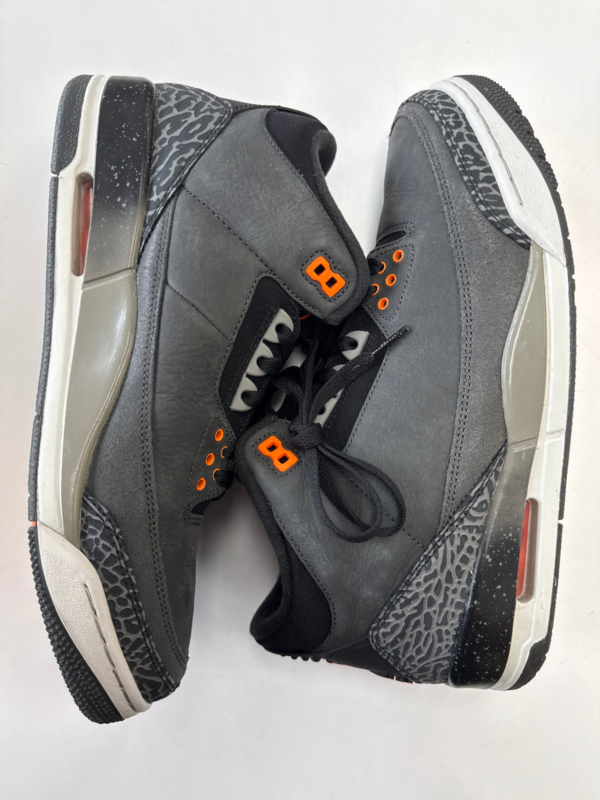 AIR JORDAN 3 FEAR 2023 - SIZE 11 (WORN)