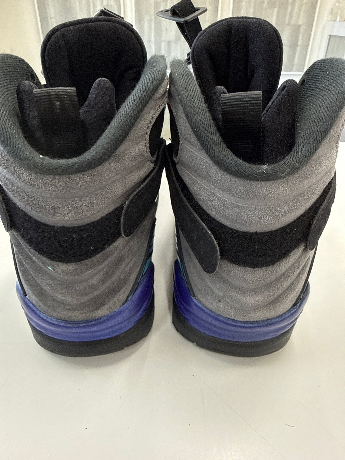 AIR JORDAN 8 AQUA 2025 - SIZE 8 (WORN)