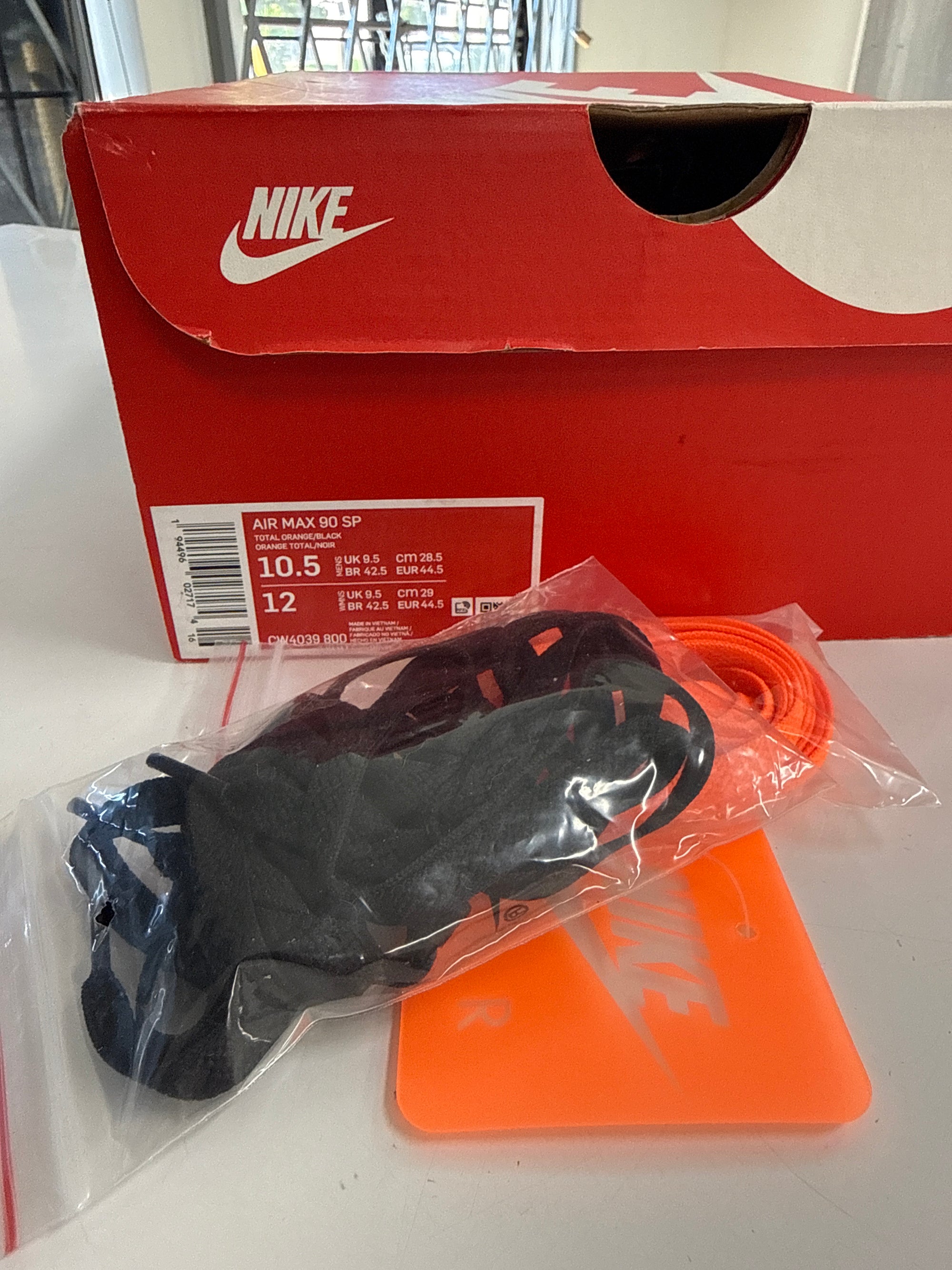 AIR MAX 90 DUCK CAMO ORANGE - SIZE 10.5 (WORN)
