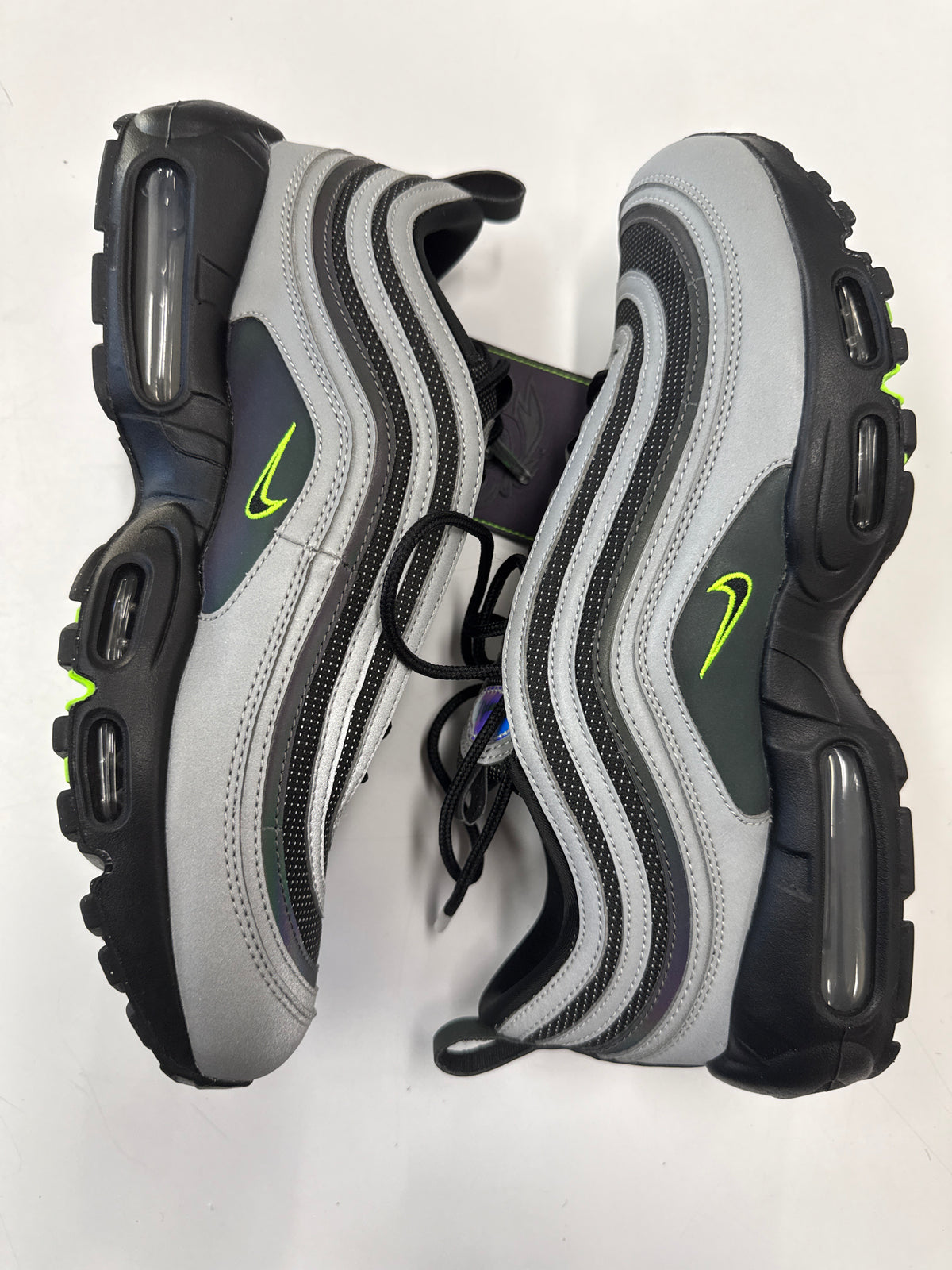 AIR MAX 95/97 DUCKS OF A FEATHER LIGHTNING - SIZE 10.5 (WORN) - SUPER CLEAN