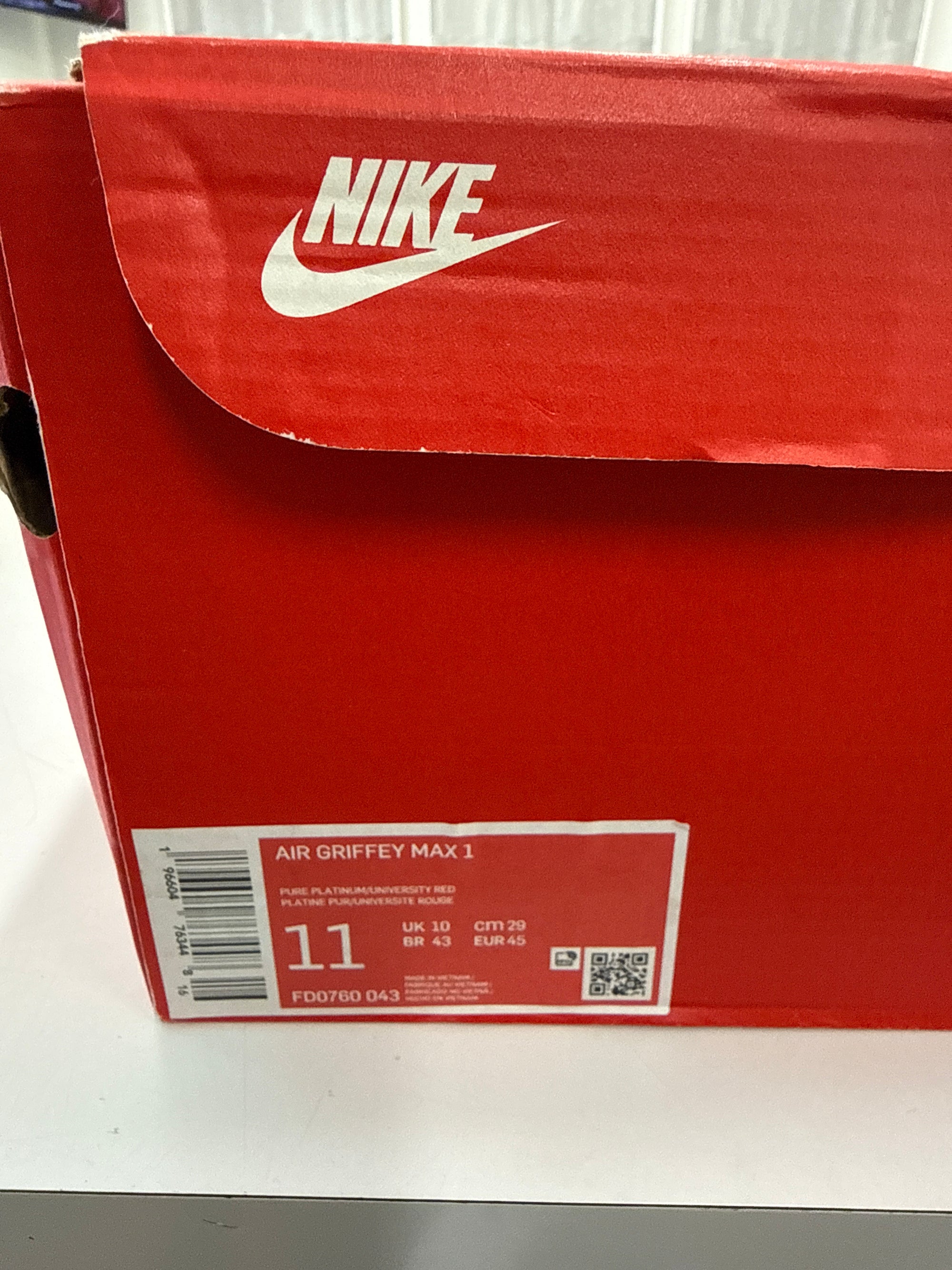 AIR GRIFFEY MAX 1 CINCINNATI REDS 2023 - SIZE 11 (WORN)