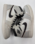 AIR JORDAN 1 HIGH NYC TO PARIS - SIZE 8 (WORN)