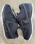 SB DUNK LOW PRO QS GNARHUNTERS - SIZE 9 (WORN)
