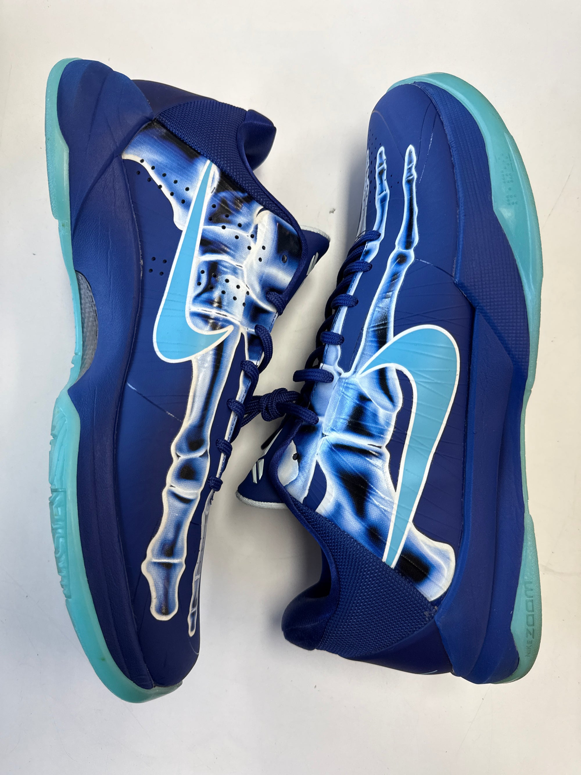 KOBE 5 PROTRO X- RAY - SIZE 13 (WORN)