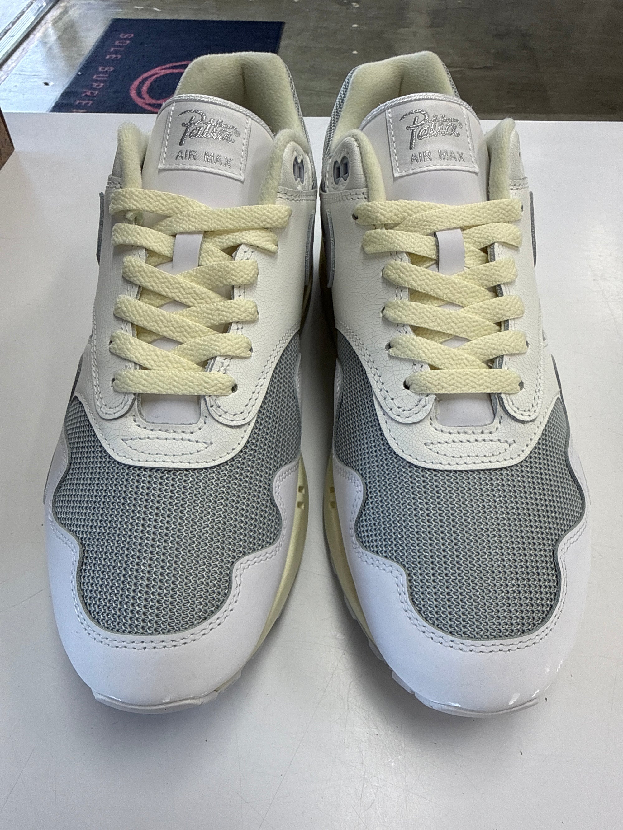 AIR MAX 1 PATTA WAVES WHITE - SIZE 10.5 (WORN)