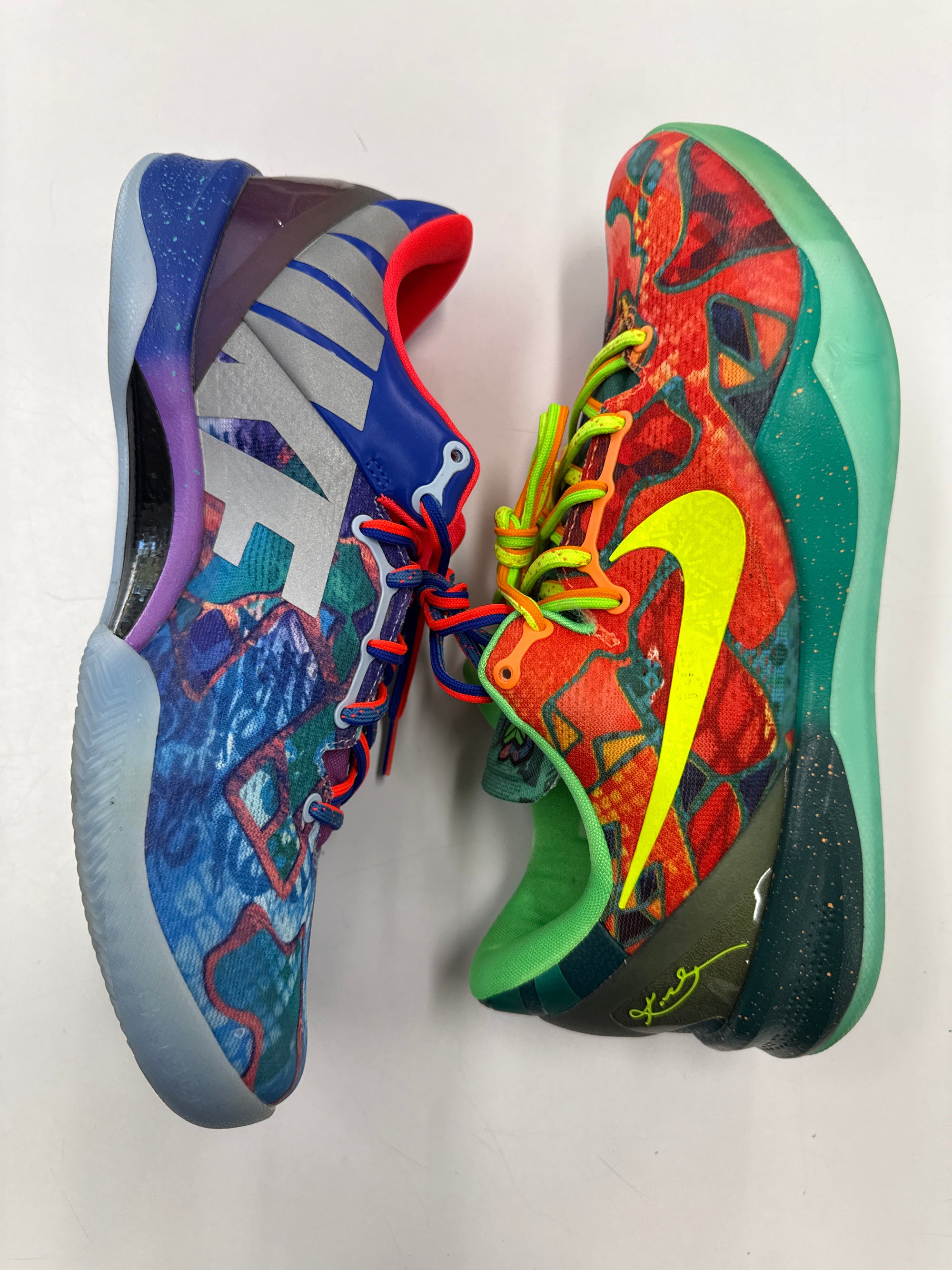 KOBE 8 PROTRO WHAT THE KOBE 2025 - SIZE 10.5 (WORN)