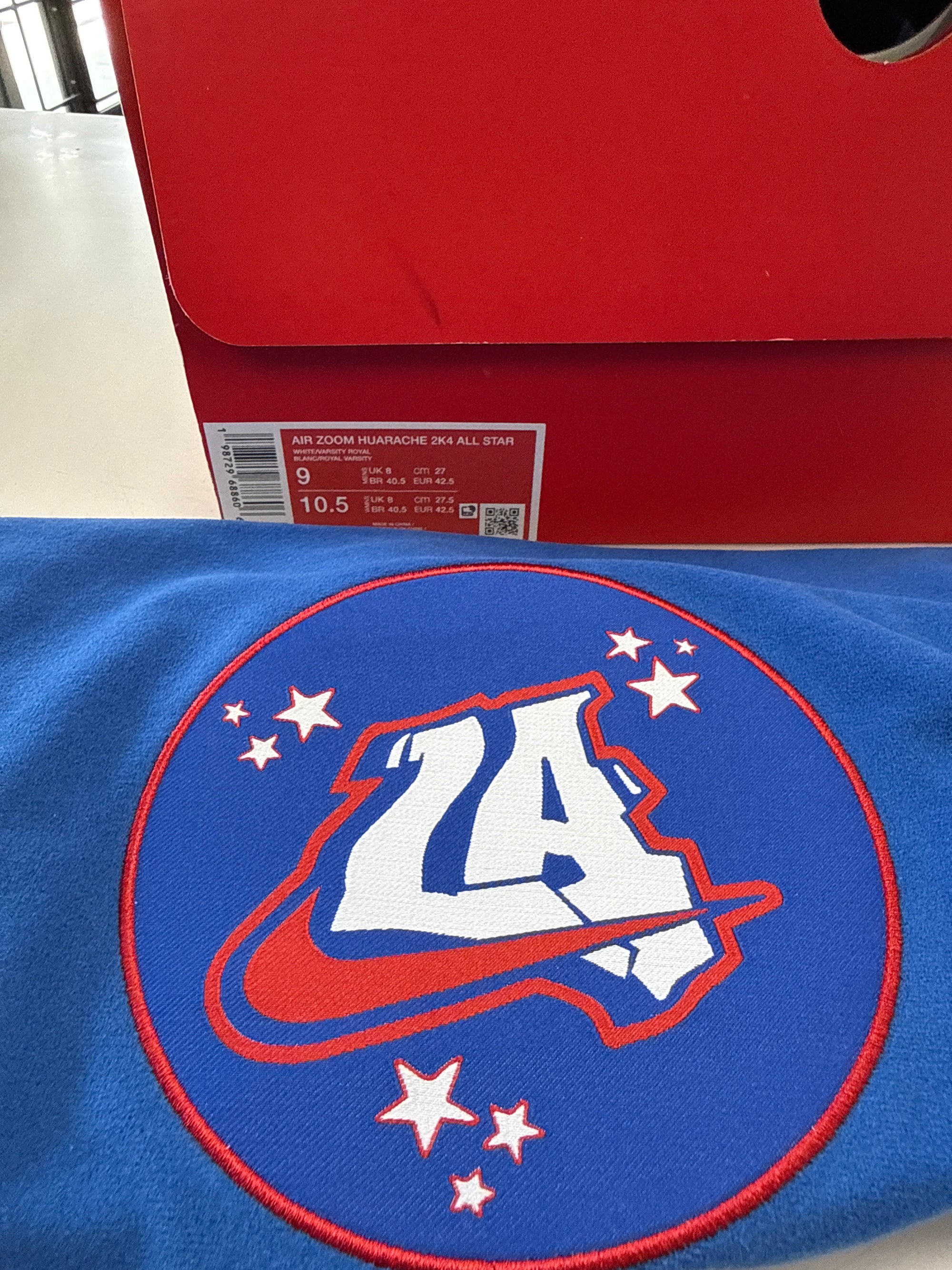AIR ZOOM HUARACHE 2K4 ALL STAR 2026 - SIZE 9 (WORN)