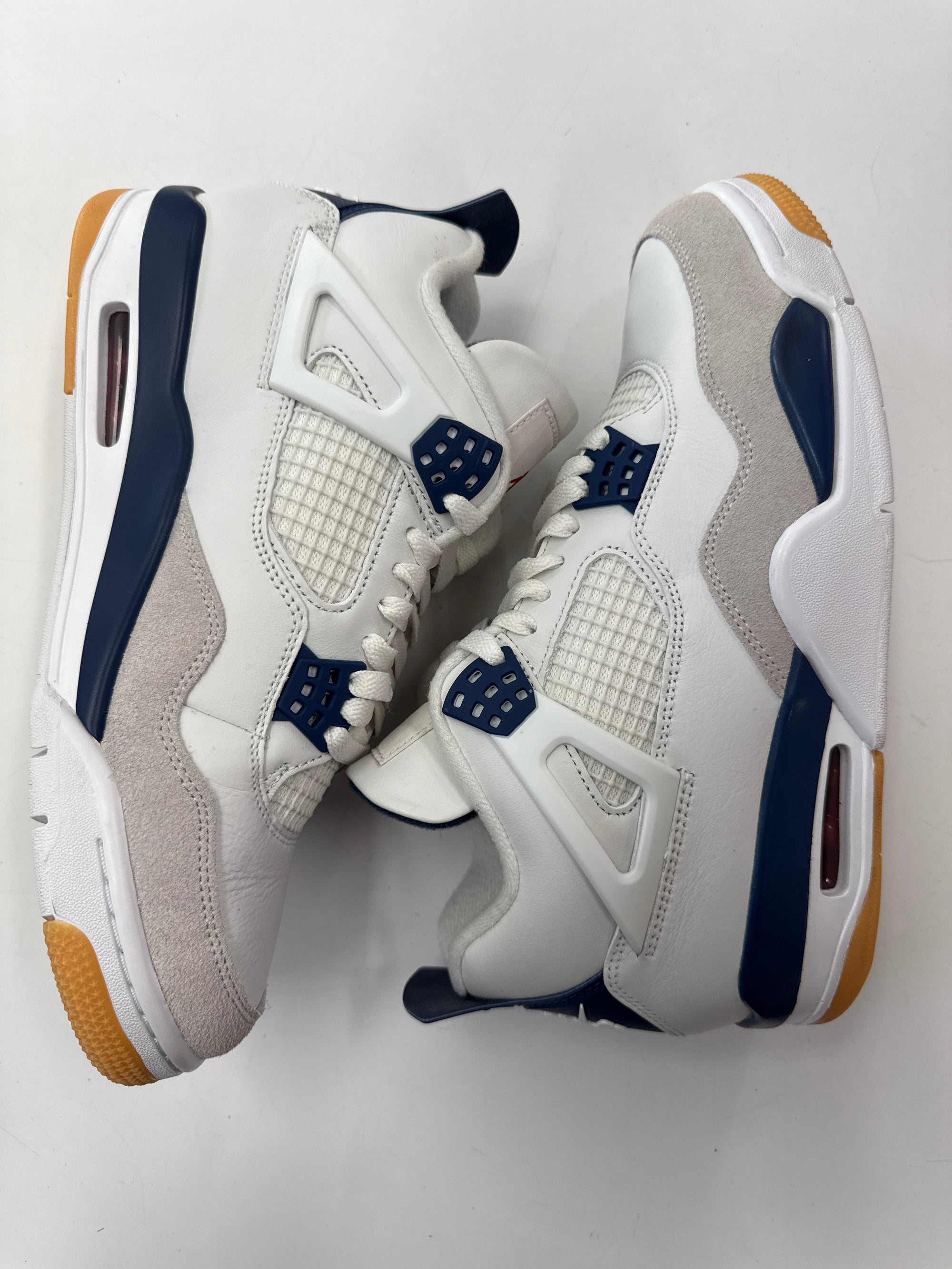 AIR JORDAN 4 NAVY SB - SIZE 9.5 (WORN)