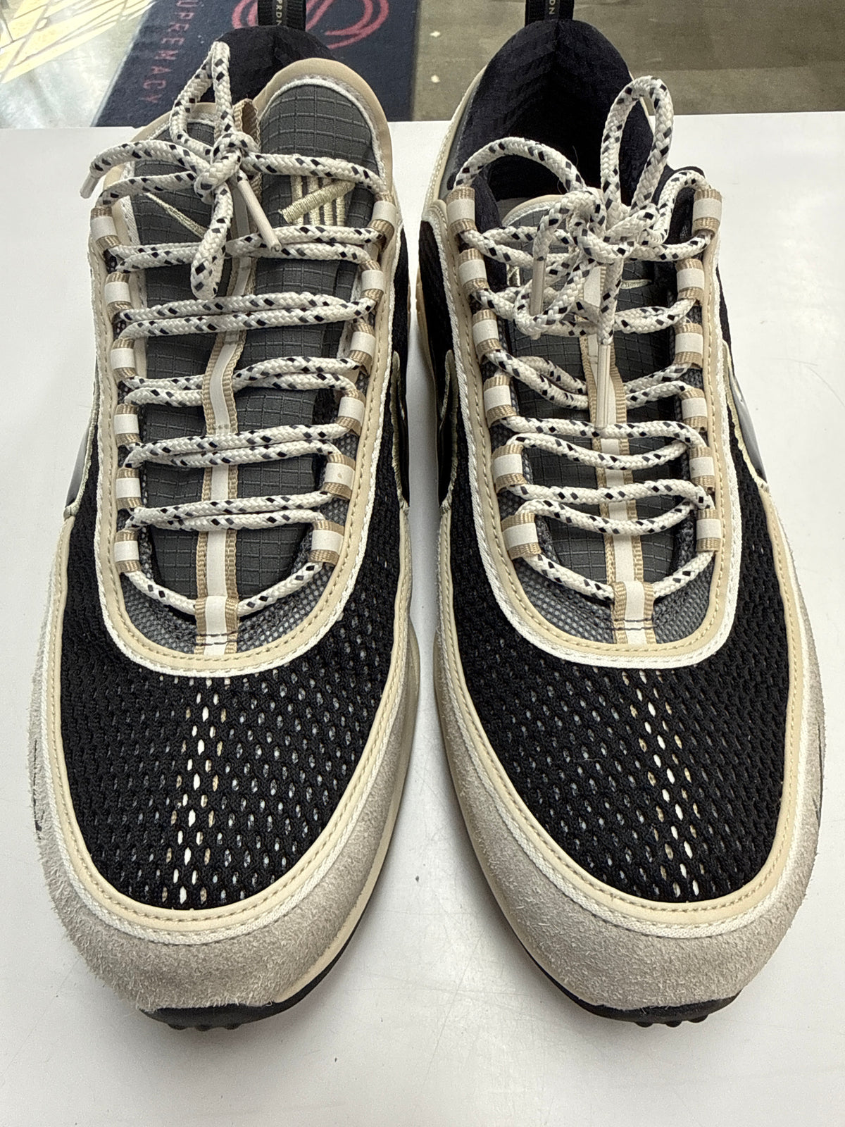 AIR ZOOM SPIRIDON UNDEFEATED PHANTOM - SIZE 10.5 (WORN)