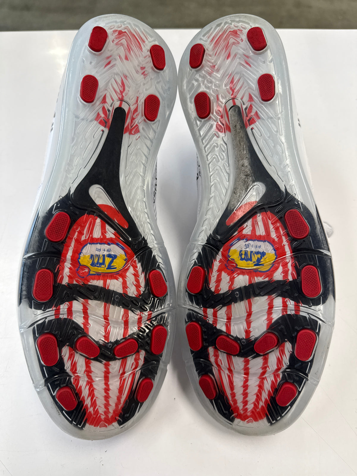 CRYOSHOT ZOOM M9 VIRGIL ABLOH ARCHIVES - SIZE 12 (WORN)
