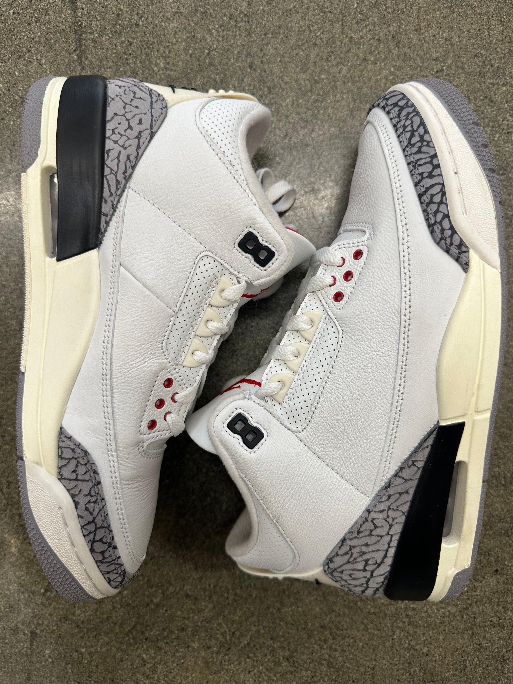 AIR JORDAN 3 REIMAGINED - SIZE 9 (WORN)