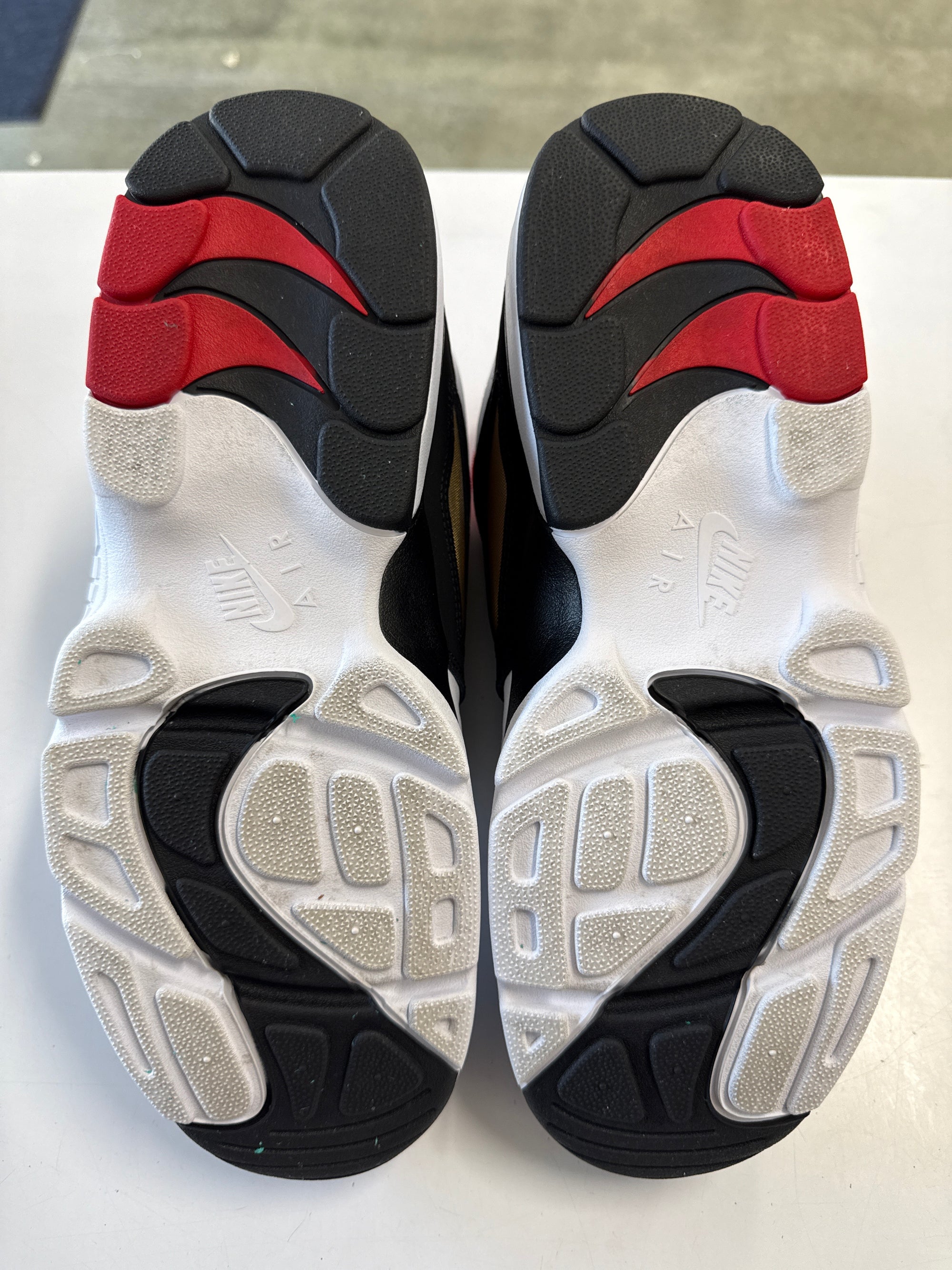 AIR DIAMOND TURF 49ERS 2025 - SIZE 11.5 (WORN)