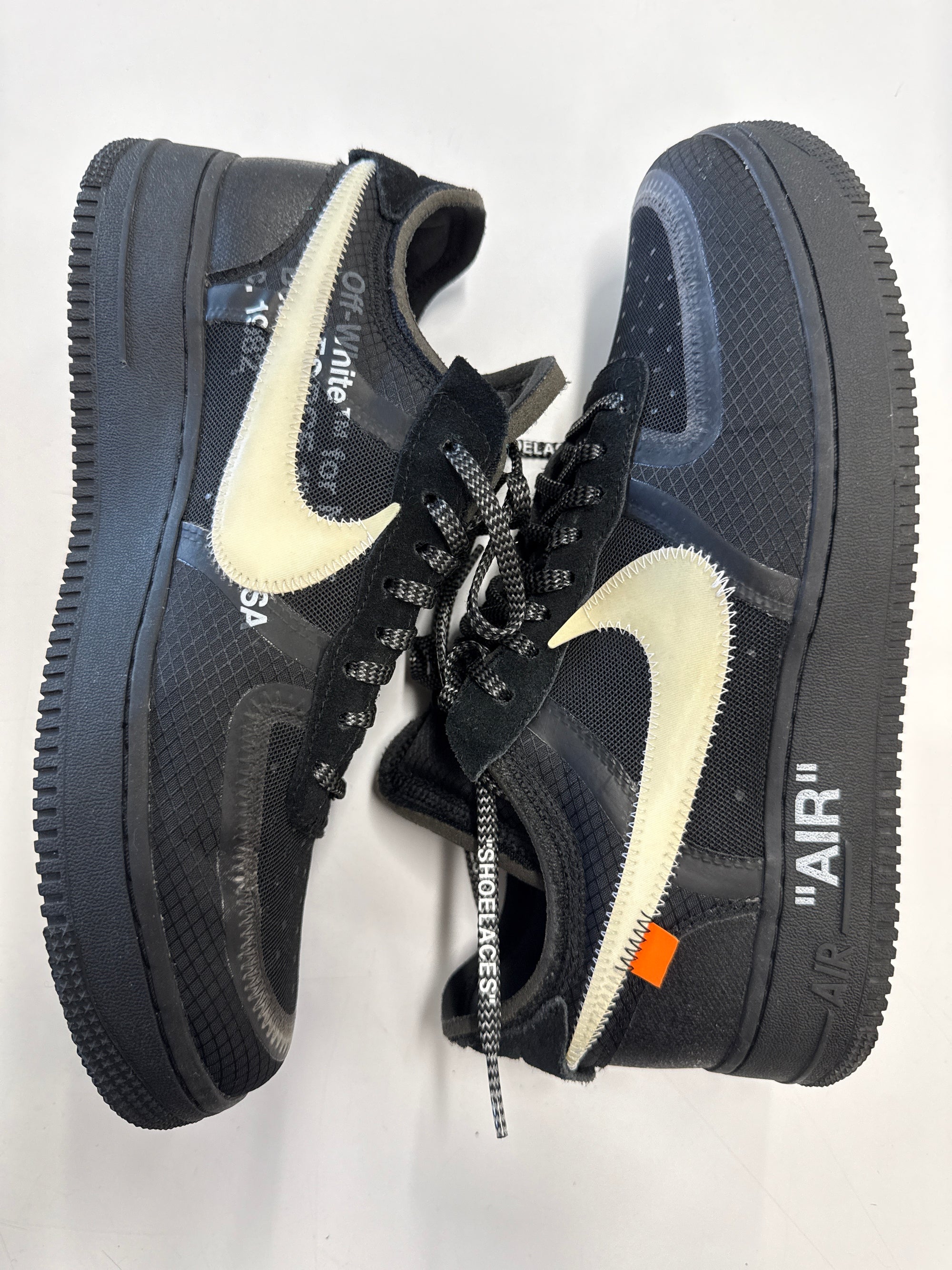 OFF WHITE AIR FORCE 1 LOW BLACK WHITE - SIZE 10 (WORN)