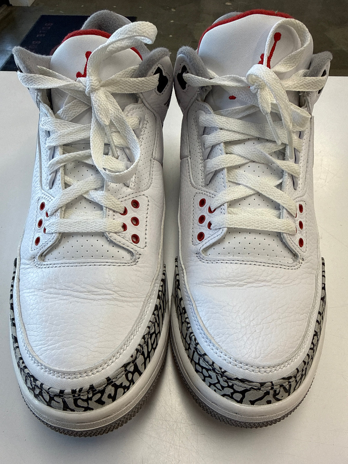 AIR JORDAN 3 JTH SUPER BOWL - SIZE 10 (WORN)