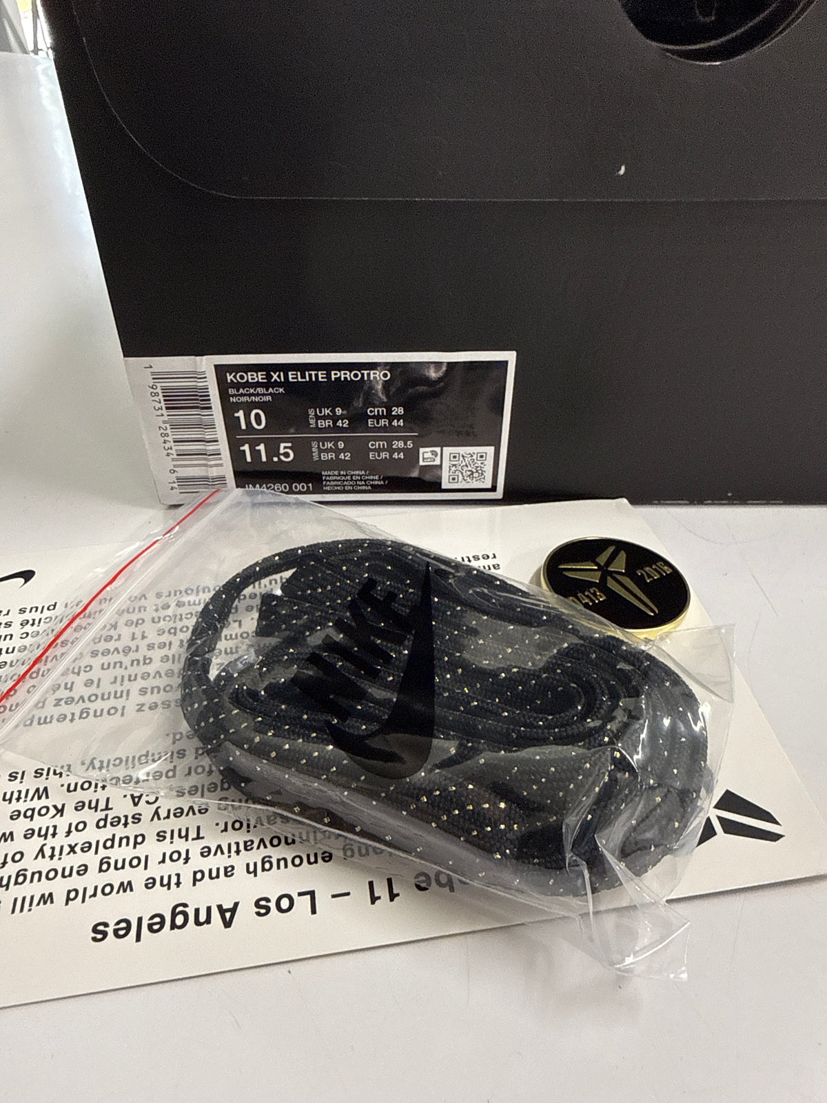 KOBE 11 ELITE PROTRO FADE TO BLACK - SIZE 10 (WORN)