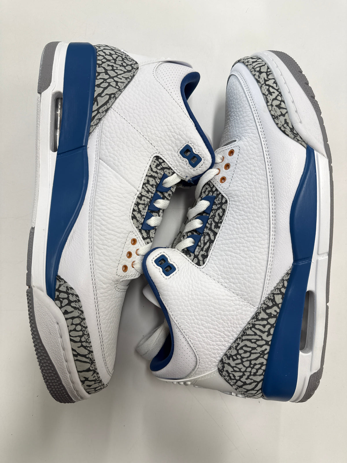 AIR JORDAN 3 WIZARDS - SIZE 12 (WORN)