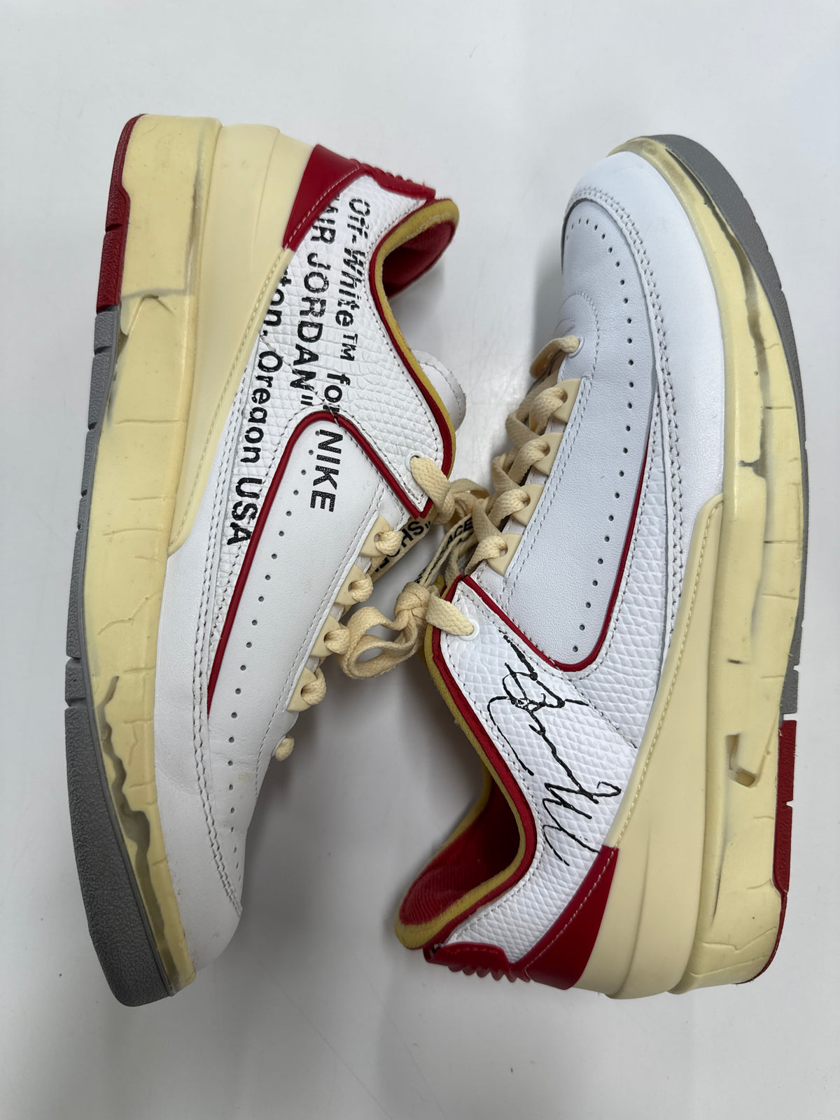 OFF WHITE AIR JORDAN 2 LOW CHICAGO - SIZE 9.5 (WORN)