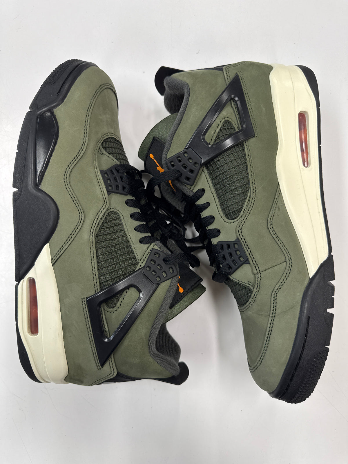 AIR JORDAN 4 UNDEFEATED 2025 - SIZE 10.5 (WORN)