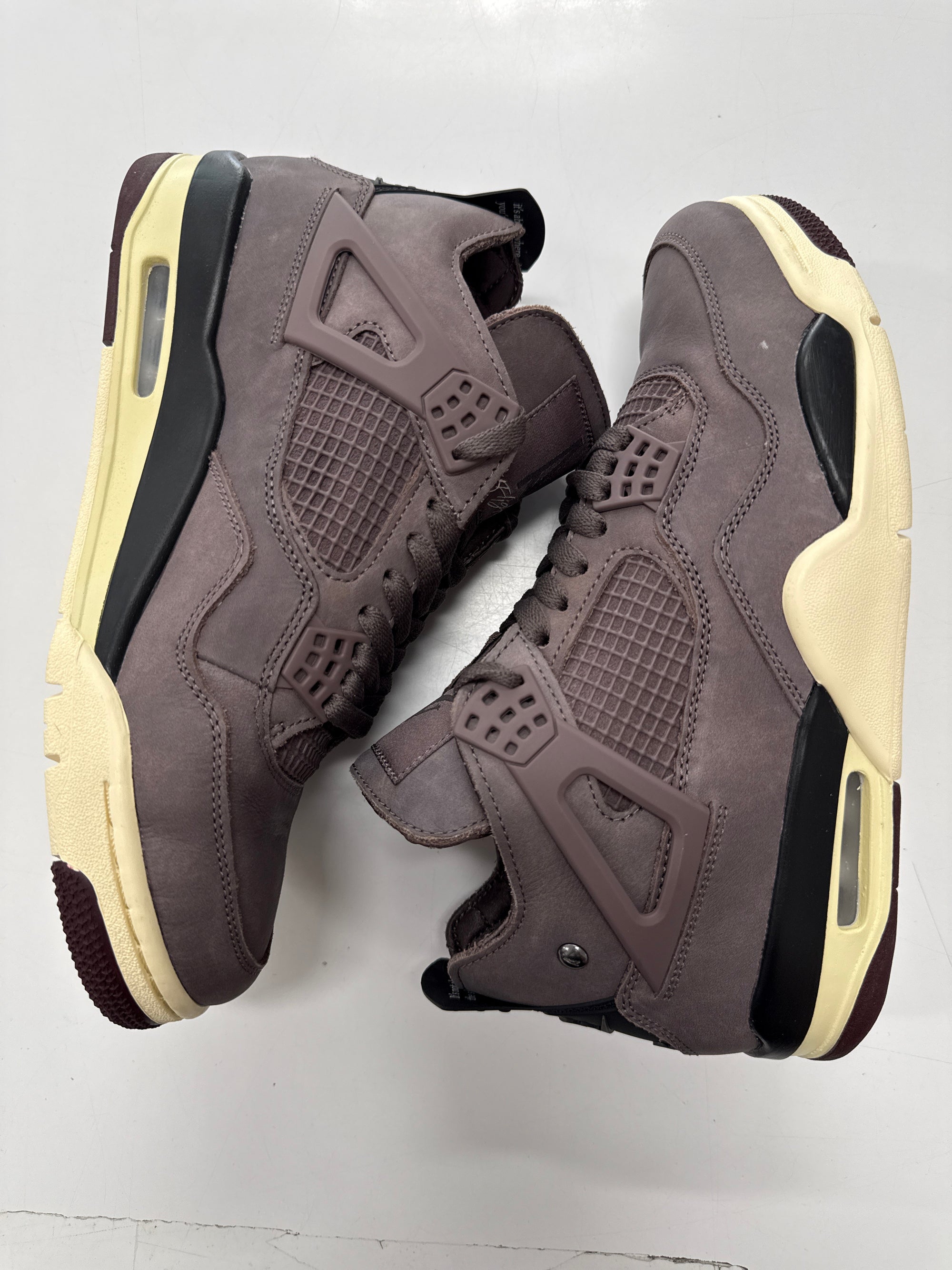 AIR JORDAN 4 A MA MANIERE VIOLET ORE - SIZE 8.5 (WORN)