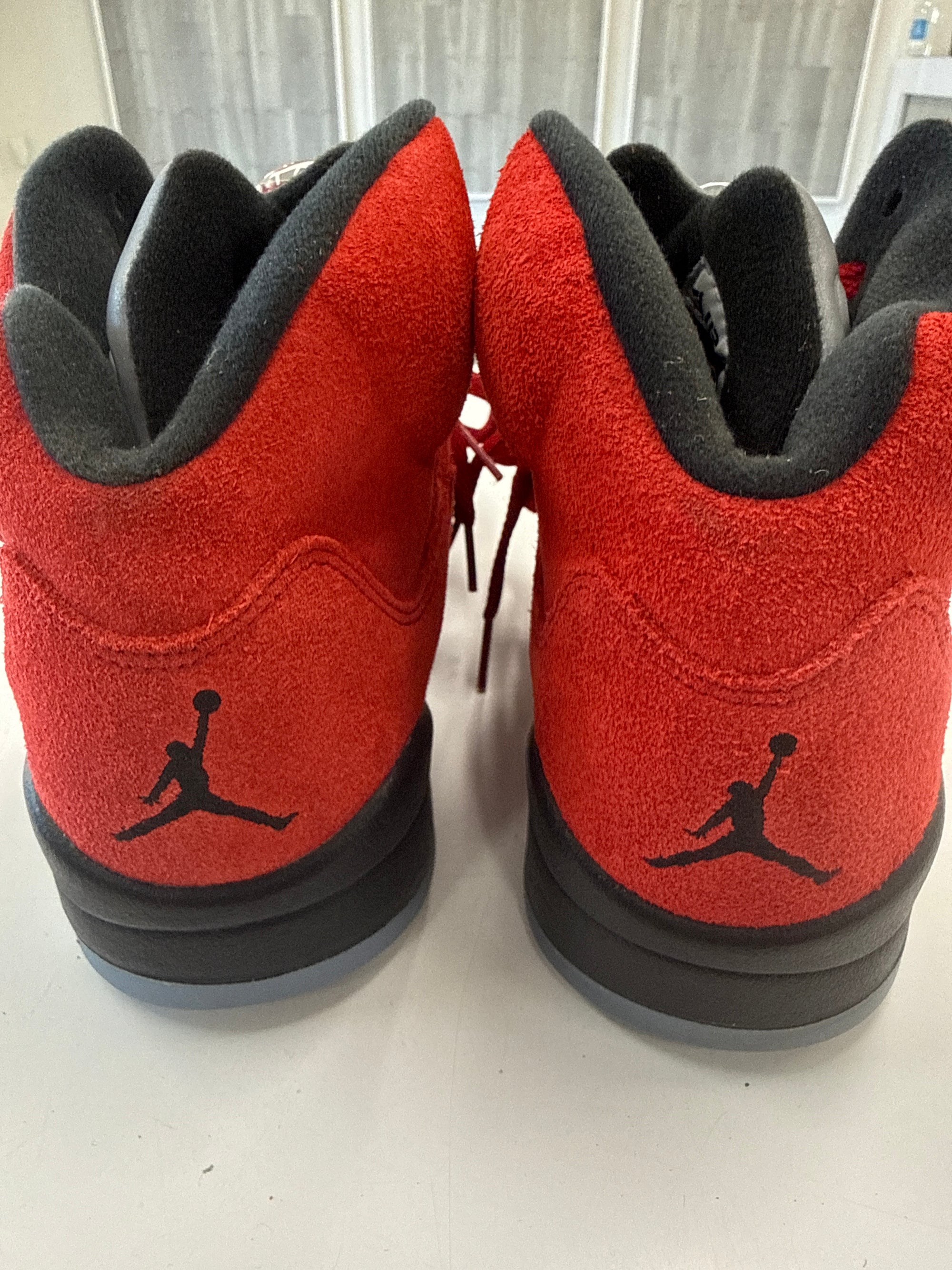 AIR JORDAN 5 RAGING BULL 2021 - SIZE 9 (WORN)