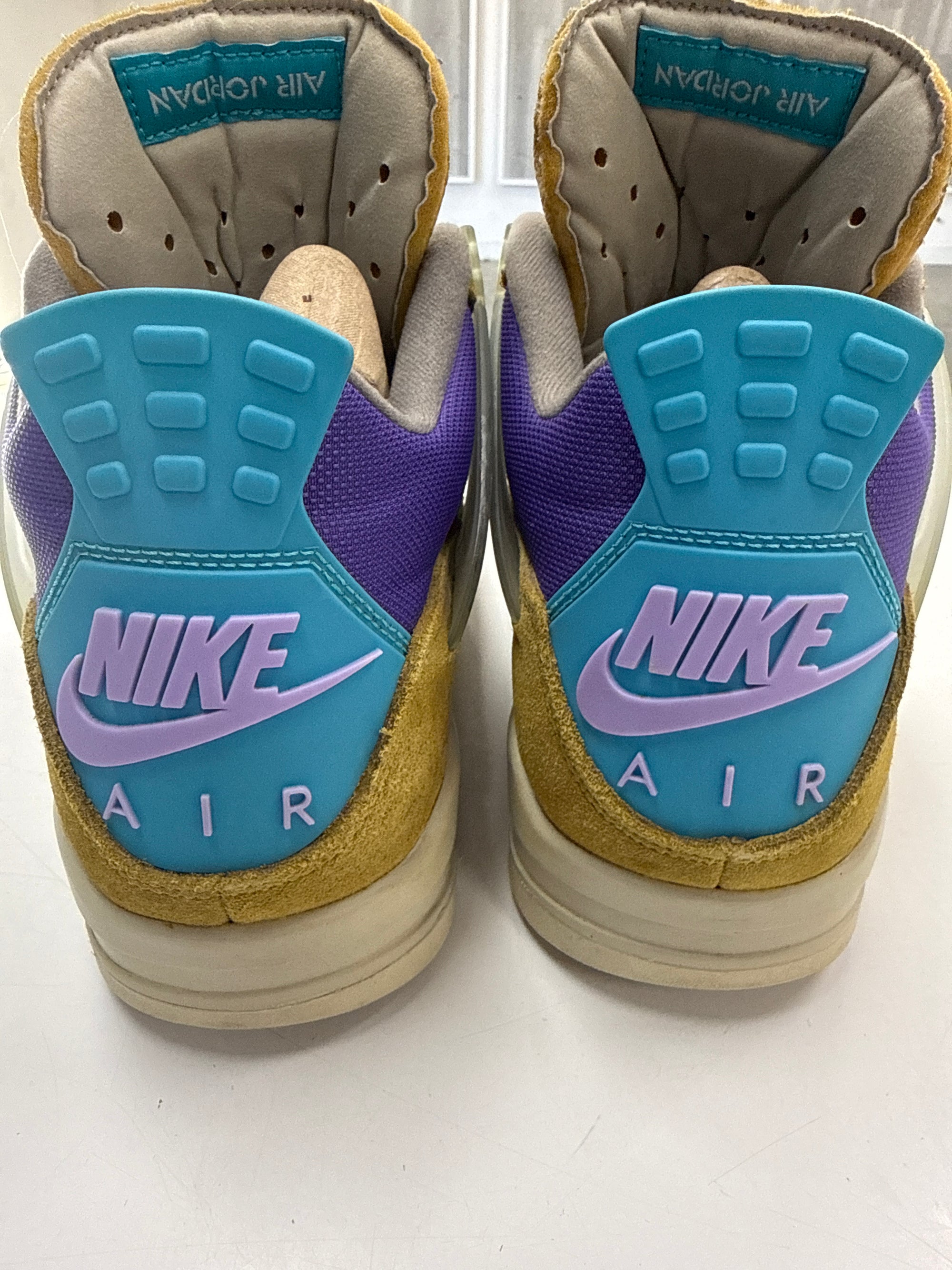 AIR JORDAN 4 UNION DESERT MOSS - SIZE 12 (WORN)