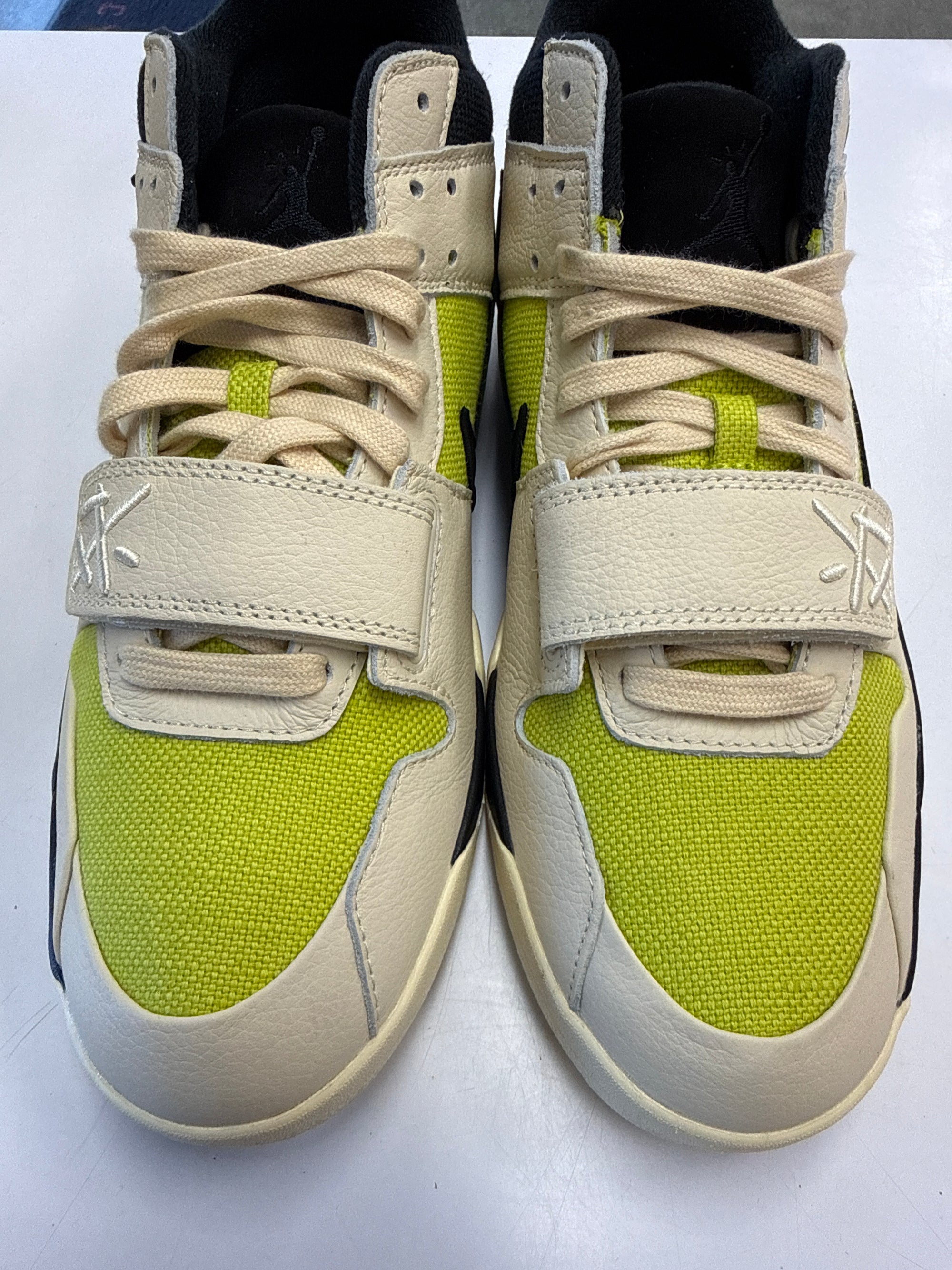 JUMPMAN JACK TRAVIS SCOTT BRIGHT CACTUS - SIZE 11 (WORN) - SUPER CLEAN