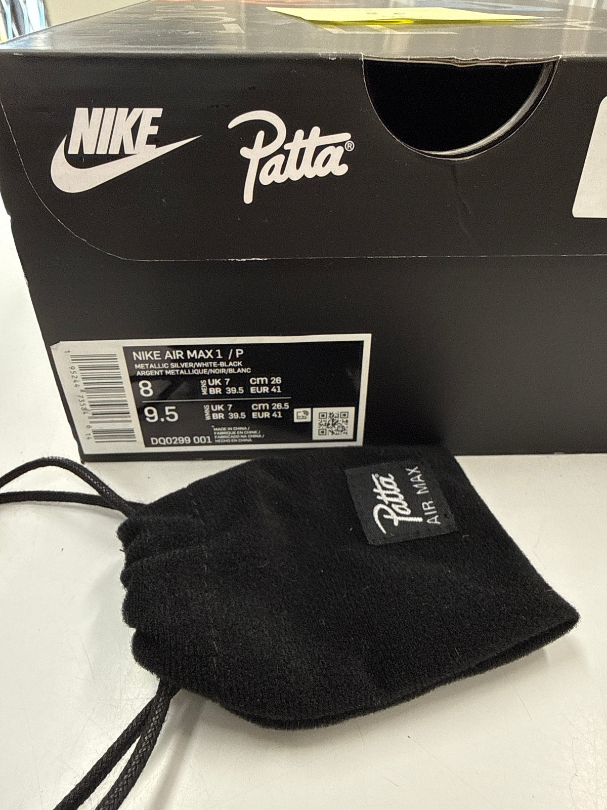 AIR MAX 1 PATTA WAVES BLACK - SIZE 8 (WORN)