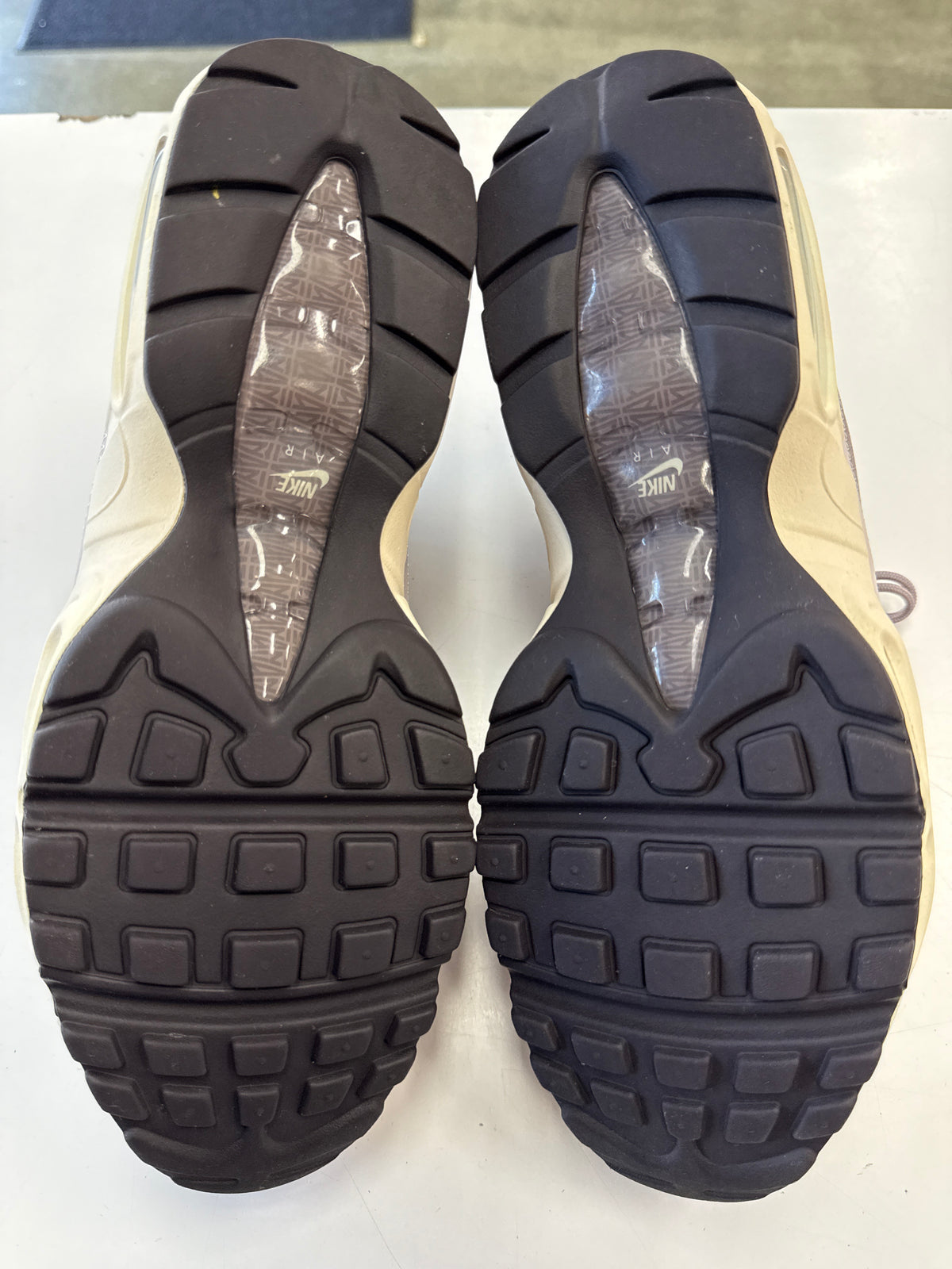 AIR MAX 95 A MA MANIERE DIFFUSED TAPE - SIZE 10 (WORN)