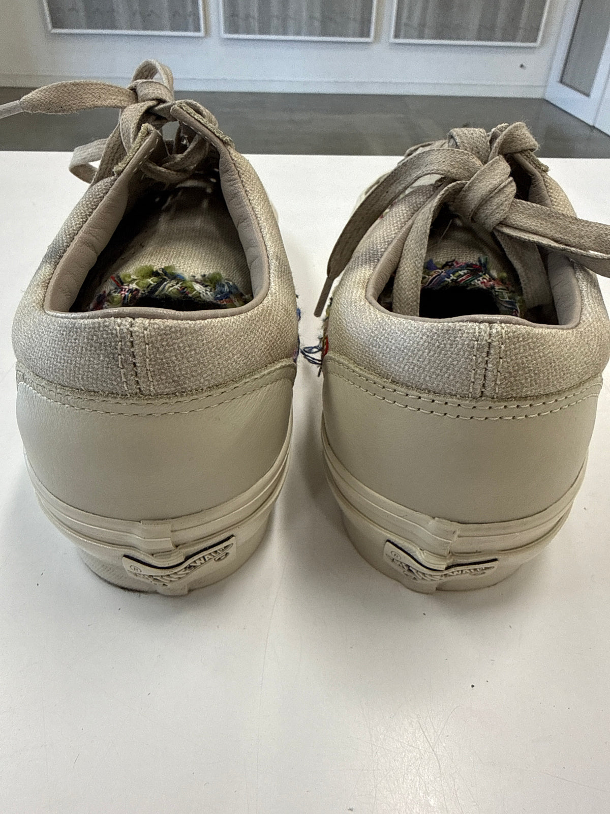 VANS OLD SKOOL 36 LX SOUVENIR OATMEAL - SIZE 9 (WORN)