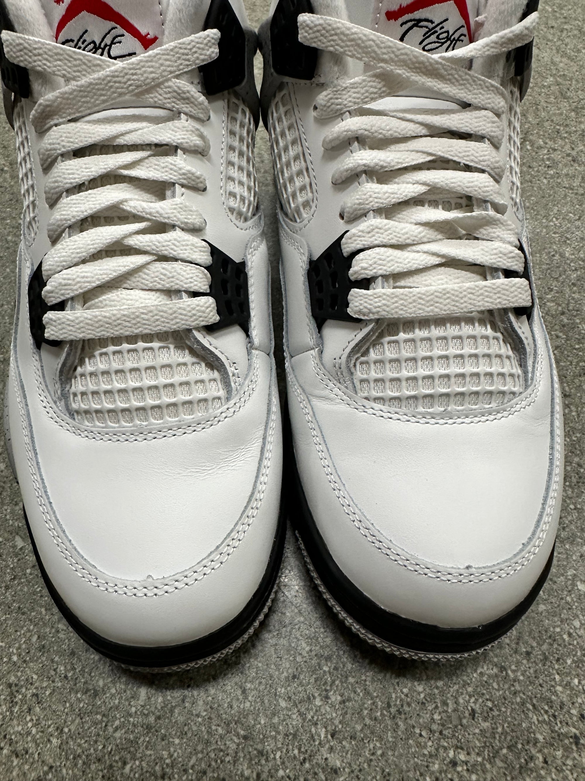 AIR JORDAN 4 WHITE CEMENT - SIZE 8.5 (WORN)