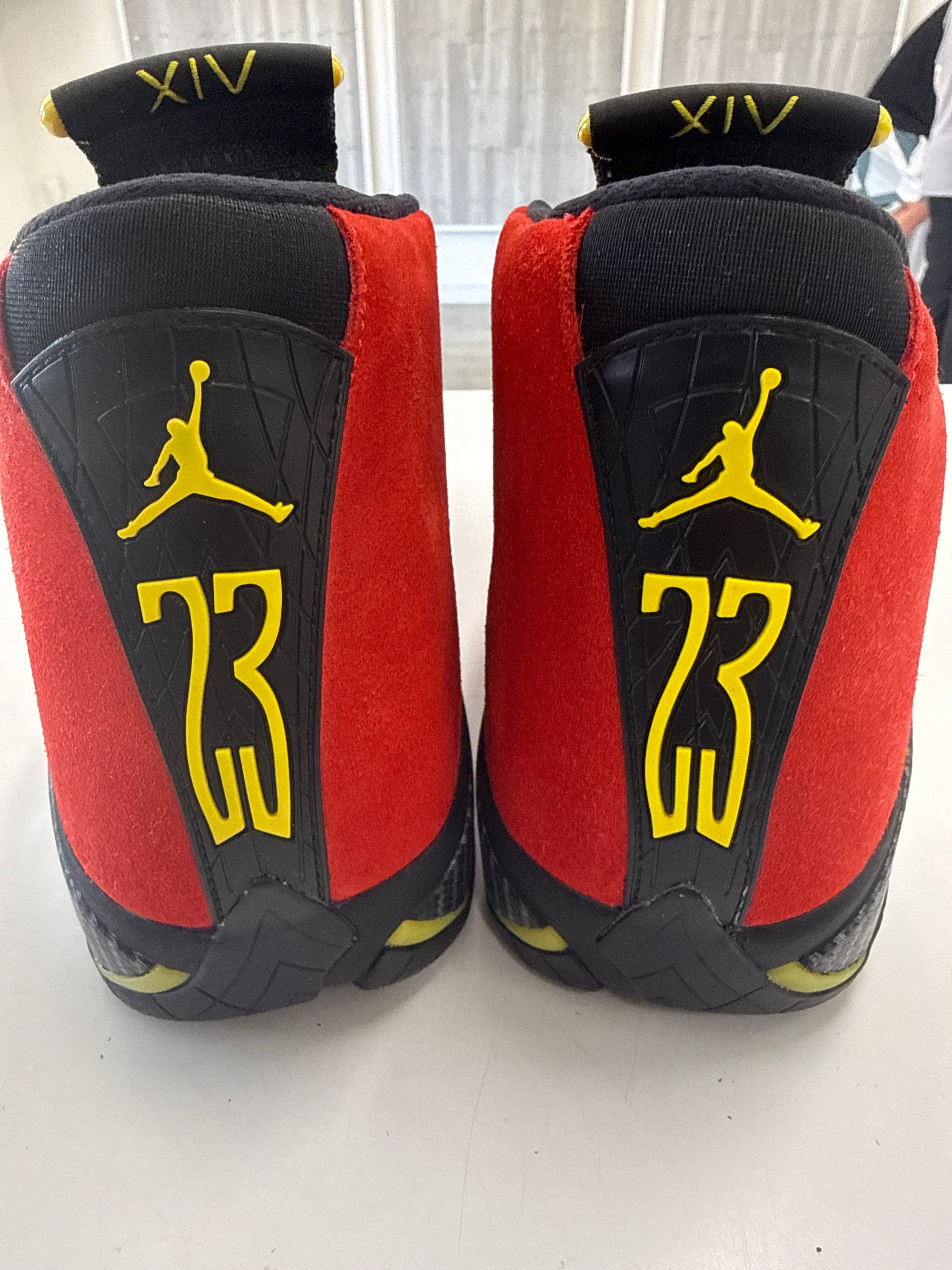 AIR JORDAN 14 FERRARI 2014 - SIZE 8 (WORN)