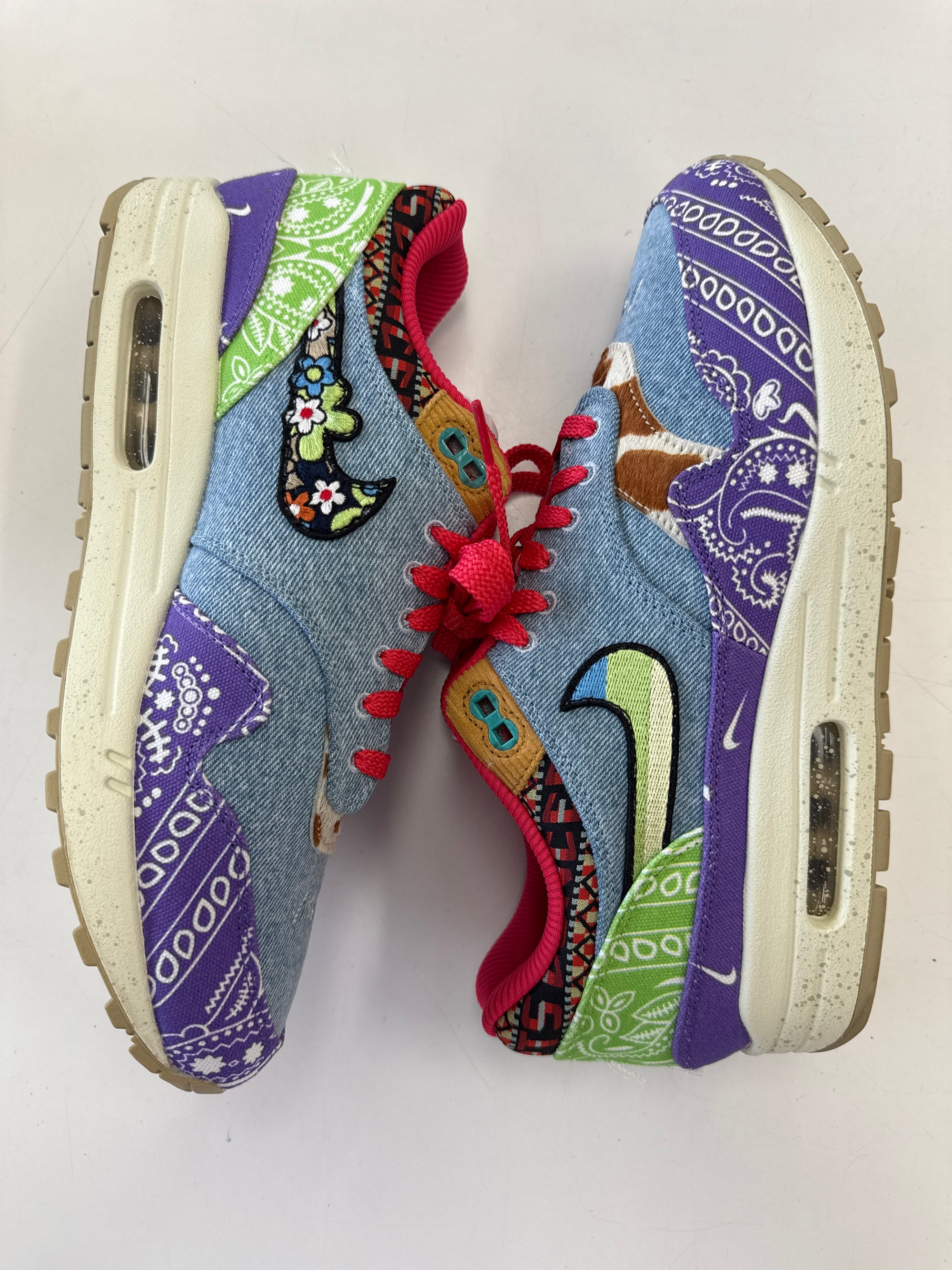 AIR MAX 1 CONCEPTS FAR OUT SPECIAL BOX - SIZE 10.5 (WORN)
