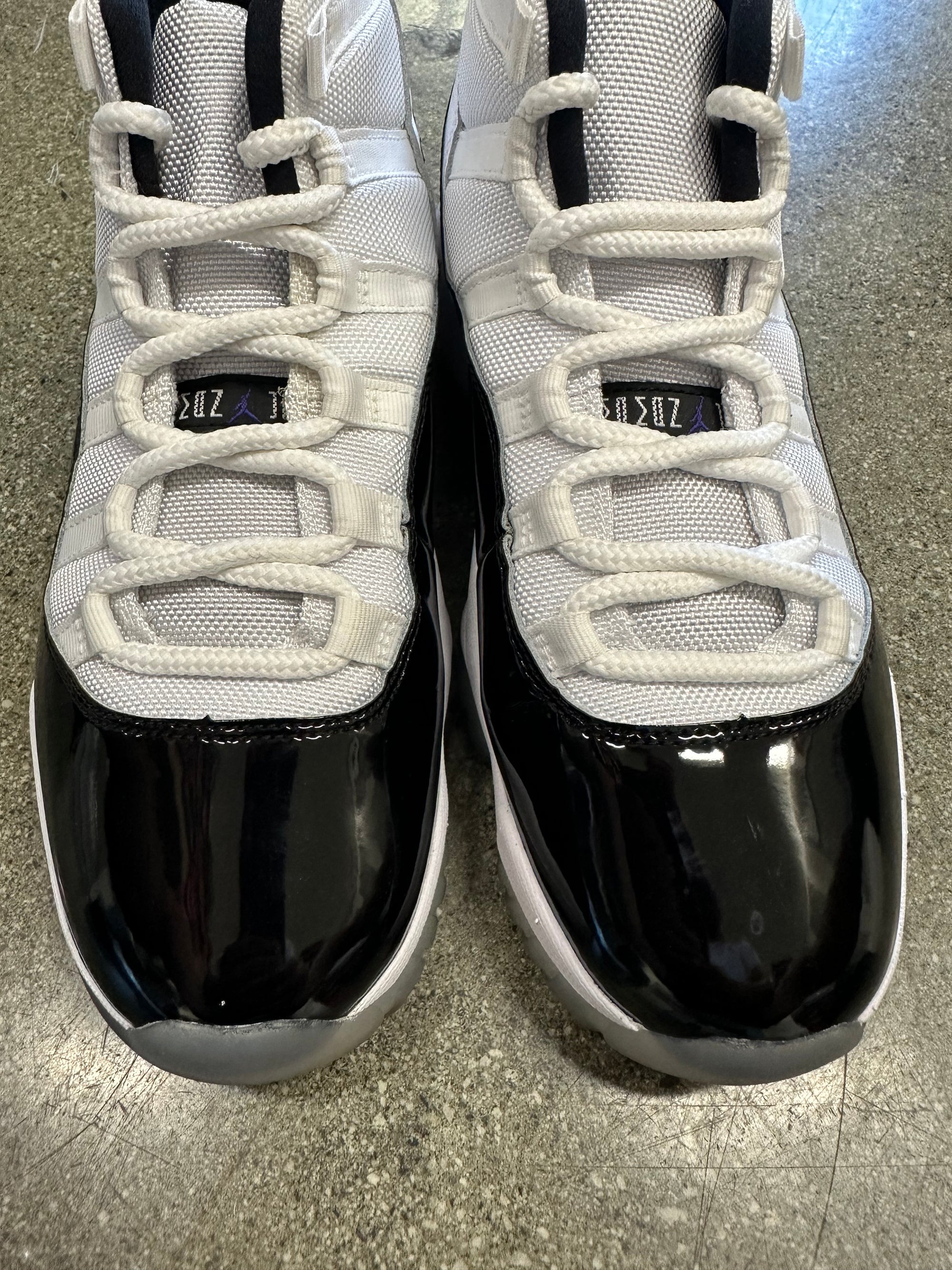 AIR JORDAN 11 CONCORD - SIZE 15 (WORN)