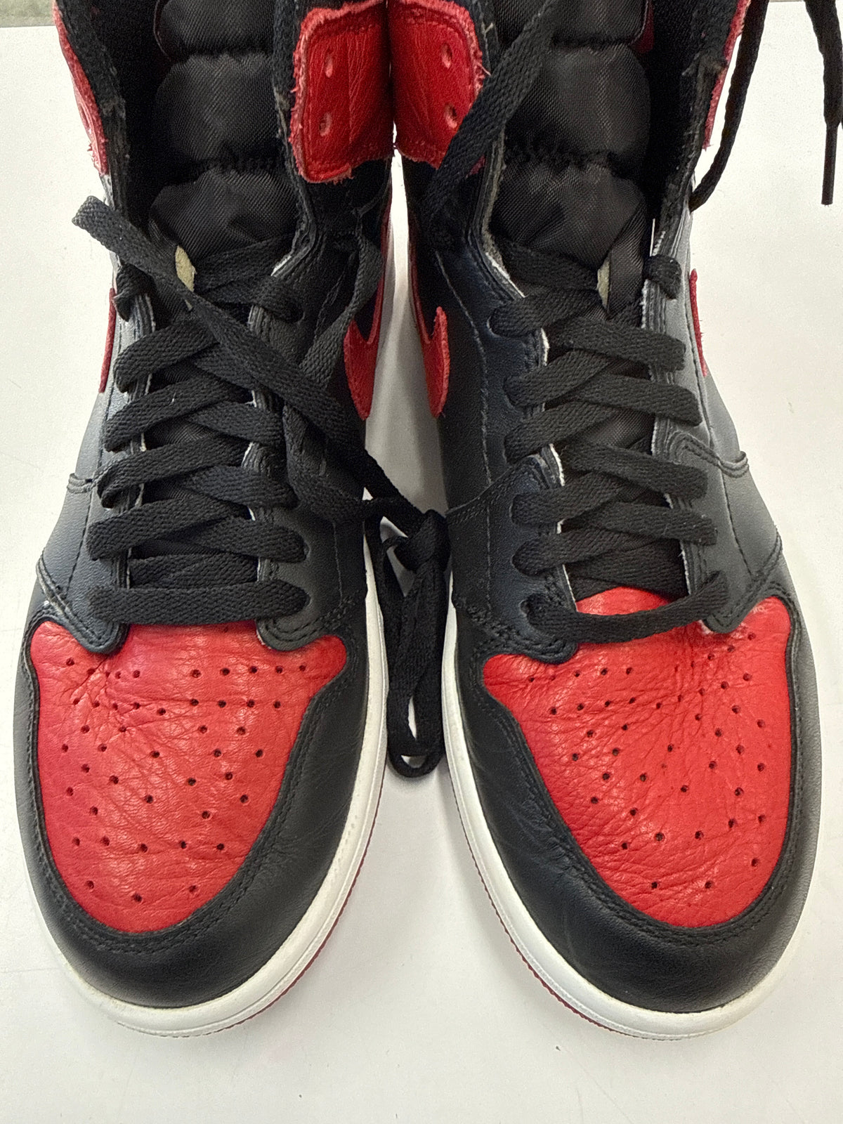 AIR JORDAN 1 HIGH BANNED 2016 - SIZE 9 (WORN)