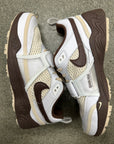 ZOOM FIELD JAXX TRAVIS SCOTT - SIZE 8 (WORN)