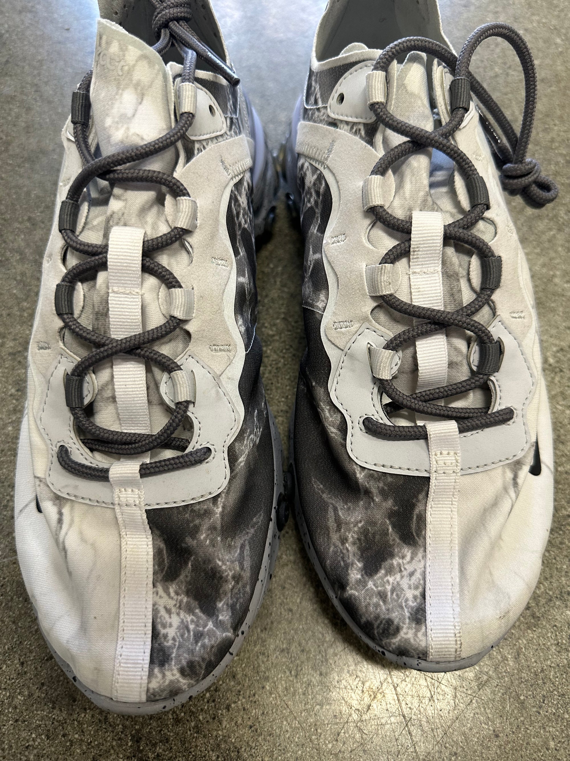 REACT ELEMENT 55 KENDRICK LAMAR - SIZE 10 (WORN) (SUPER CLEAN)