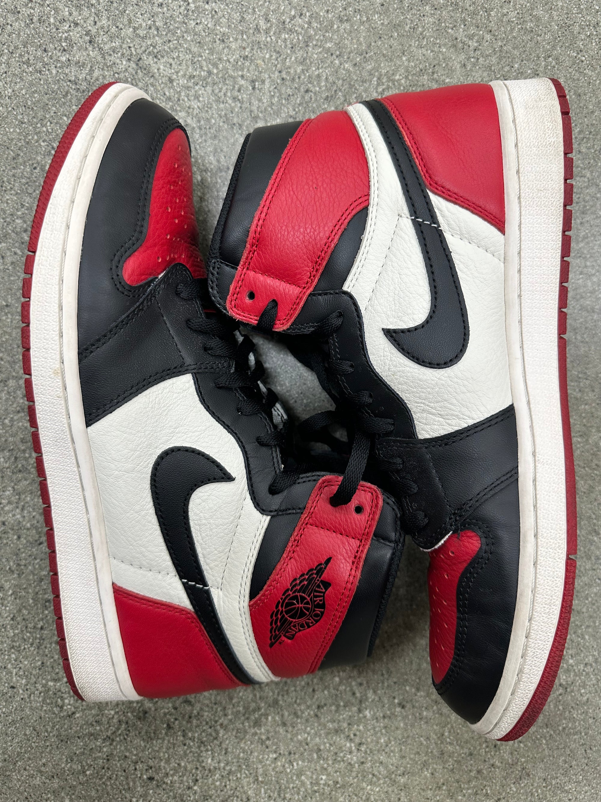 AIR JORDAN 1 BRED TOE - SIZE 12 (WORN)
