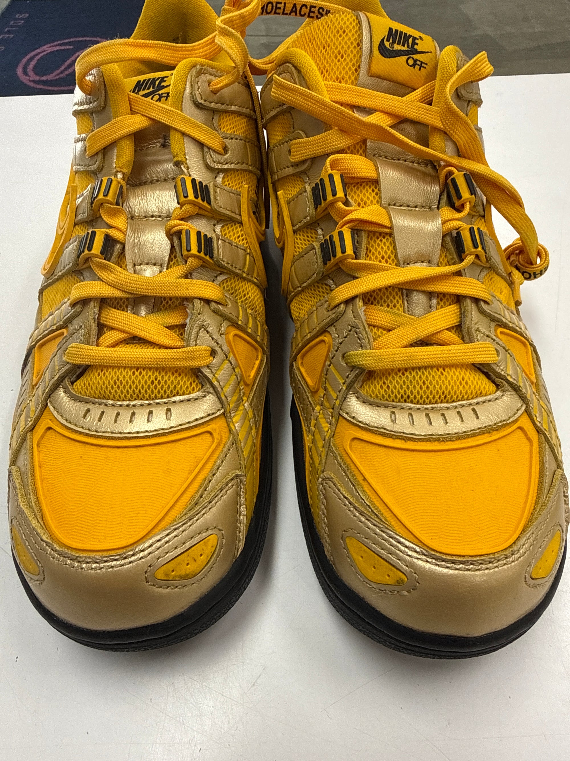 OFF WHITE AIR RUBBER DUNK UNIVERSITY GOLD - SIZE 9 (WORN)