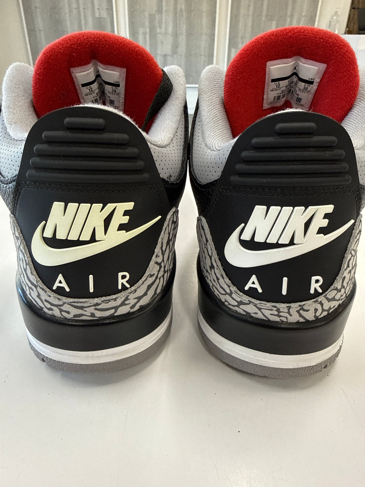 AIR JORDAN 3 BLACK CEMENT 2018 - SIZE 12 (WORN)