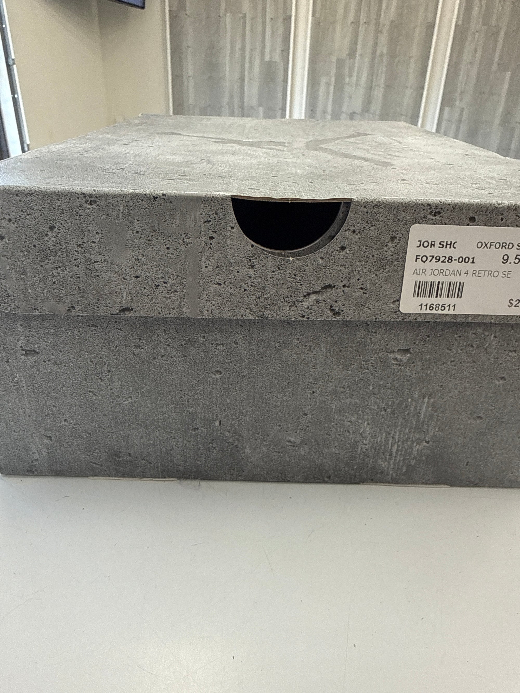 AIR JORDAN 4 WET CEMENT - SIZE 9.5 (WORN) - NO SIZE LABEL ON THE BOX