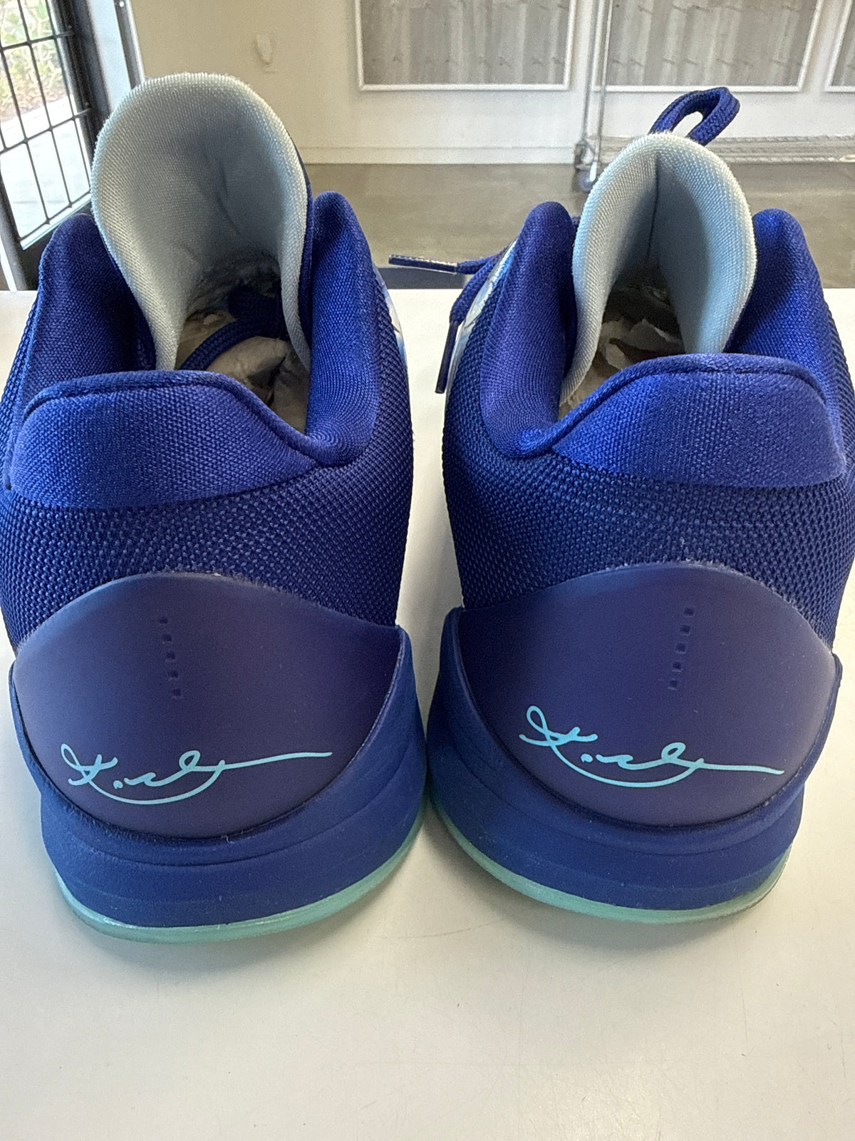 KOBE 5 PROTRO X- RAY - SIZE 13 (WORN)
