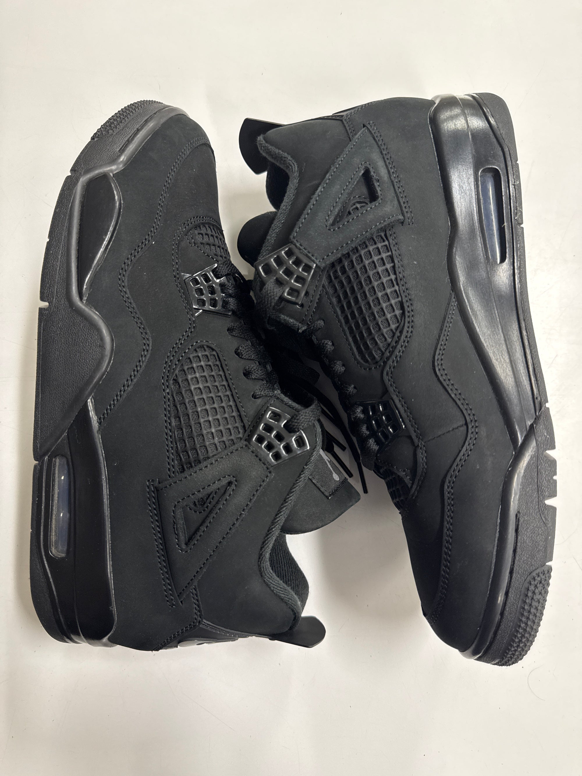 AIR JORDAN 4 BLACK CAT 2025 - SIZE 11 (WORN)
