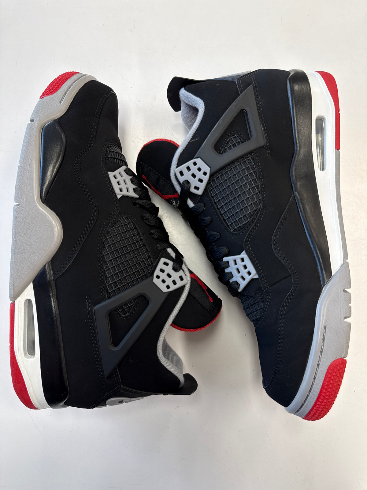 AIR JORDAN 4 BRED 2019 - SIZE 9.5 (WORN)