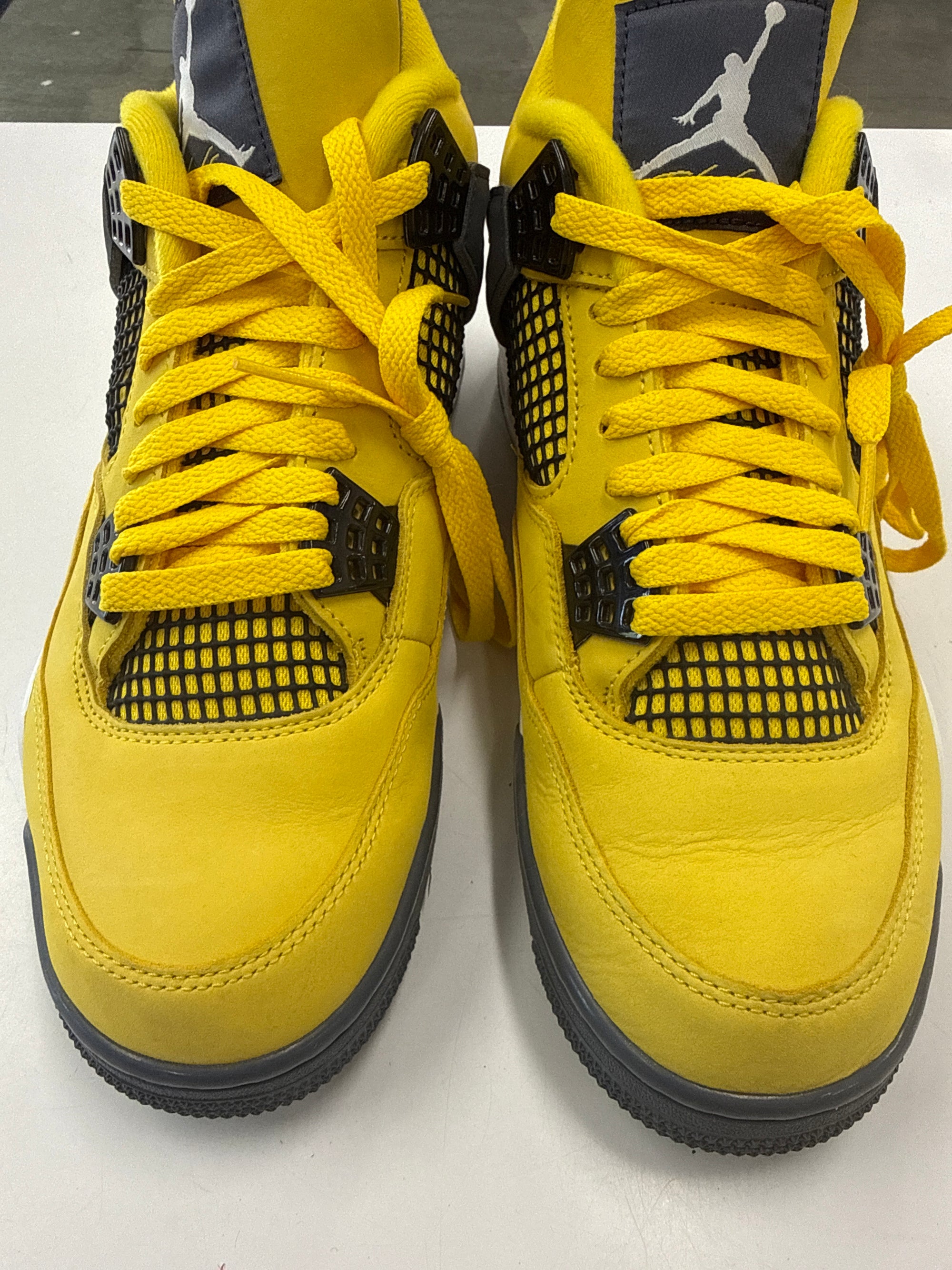 AIR JORDAN 4 LIGHTNING - SIZE 10 (WORN)