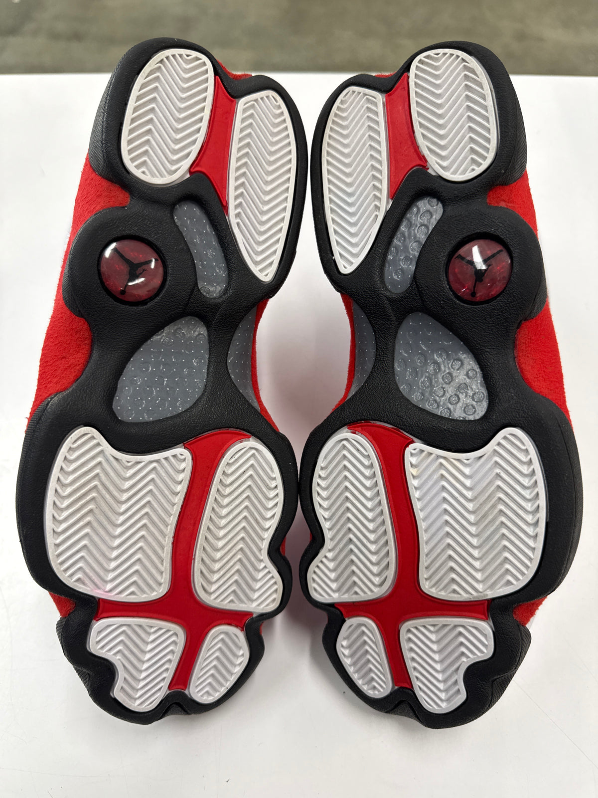 AIR JORDAN 13 OG CHICAGO 2026 - SIZE 8 (WORN)