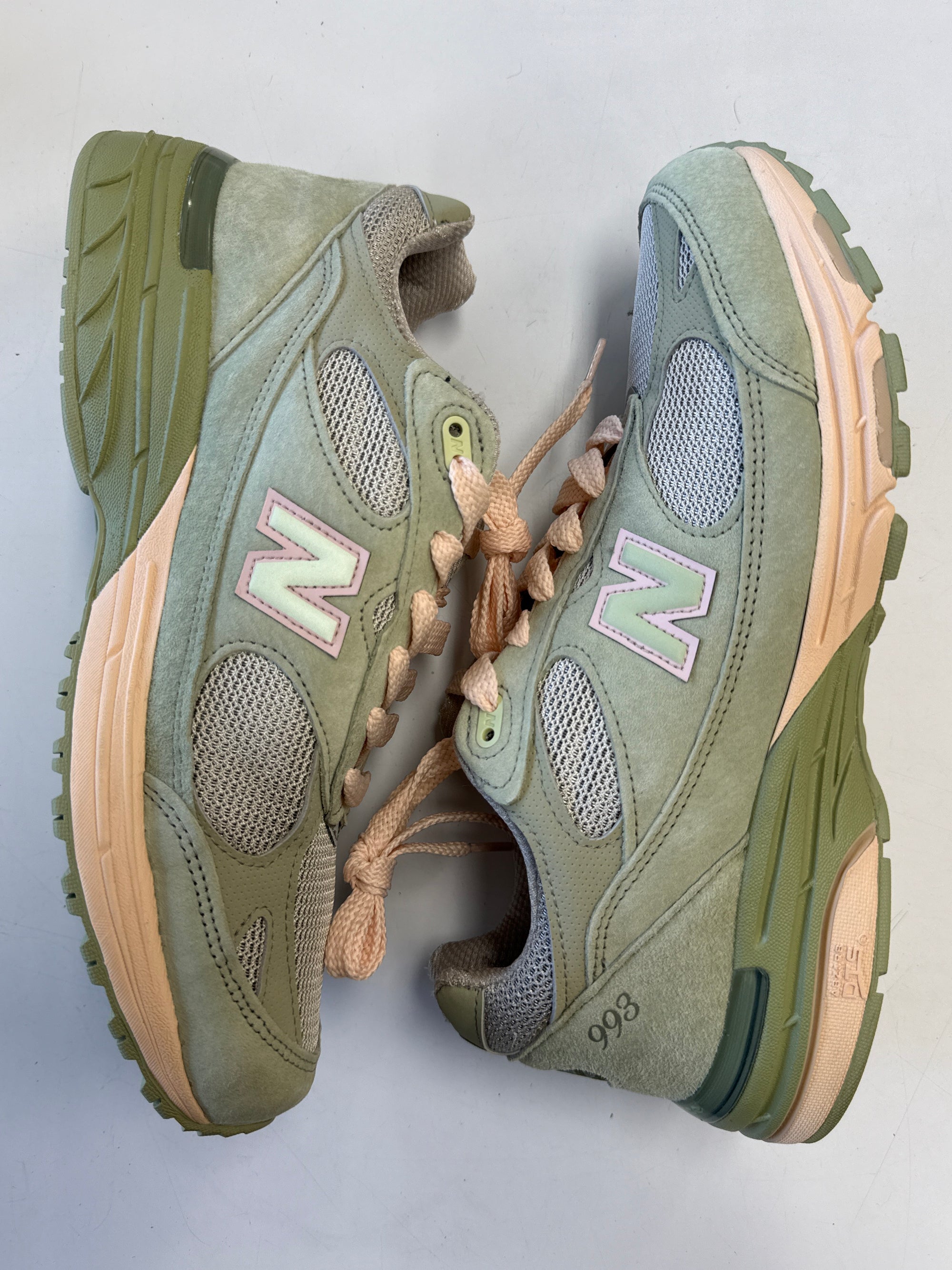 NEW BALANCE 993 JOE FRESHGOODS PERFORMANCE ART SAGE - SIZE 11 (WORN)